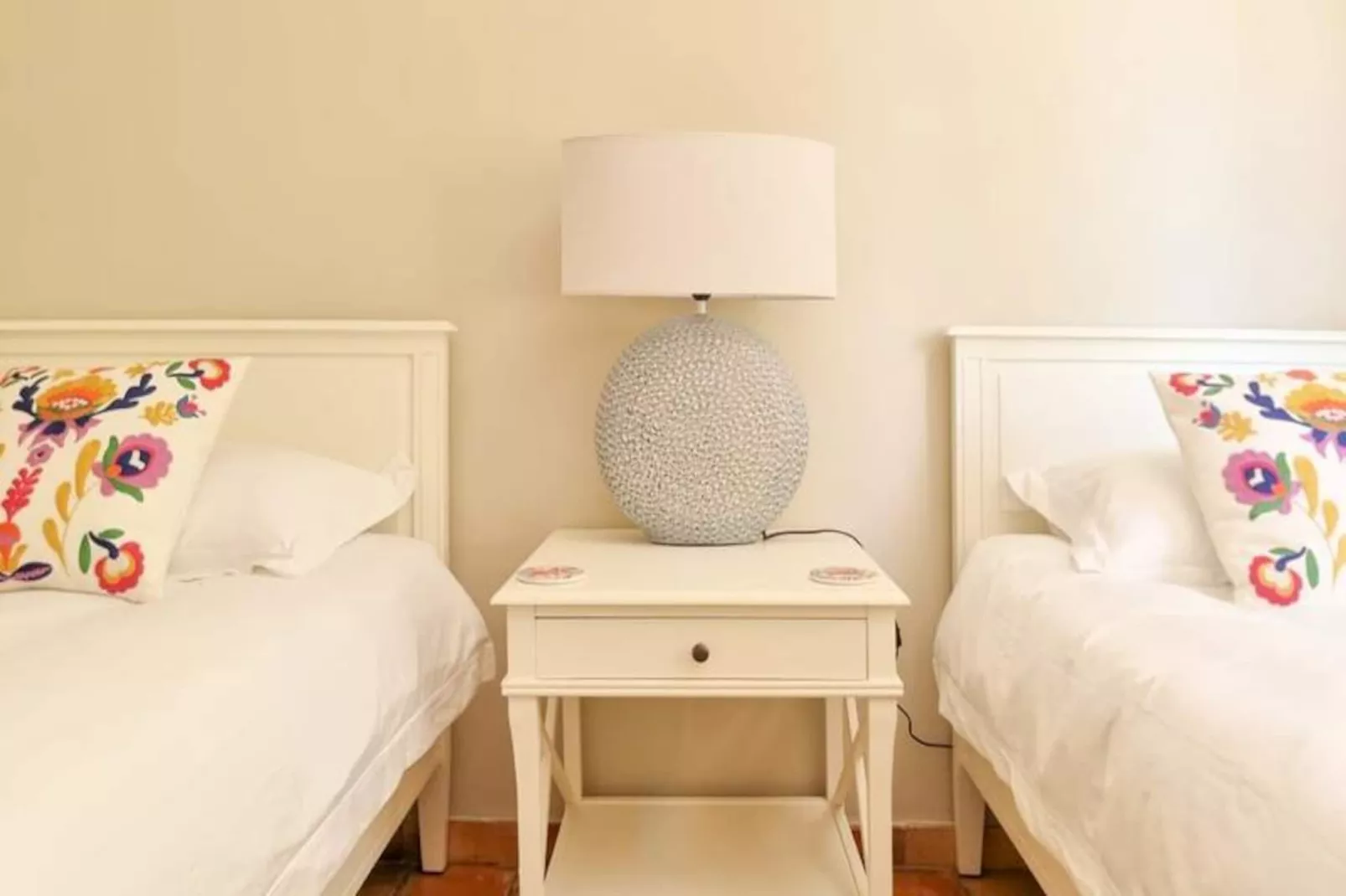 Villa 10 Pers Piscine Priv&eacute;e Pr&egrave;s De Saint-tropez-Image-tags.