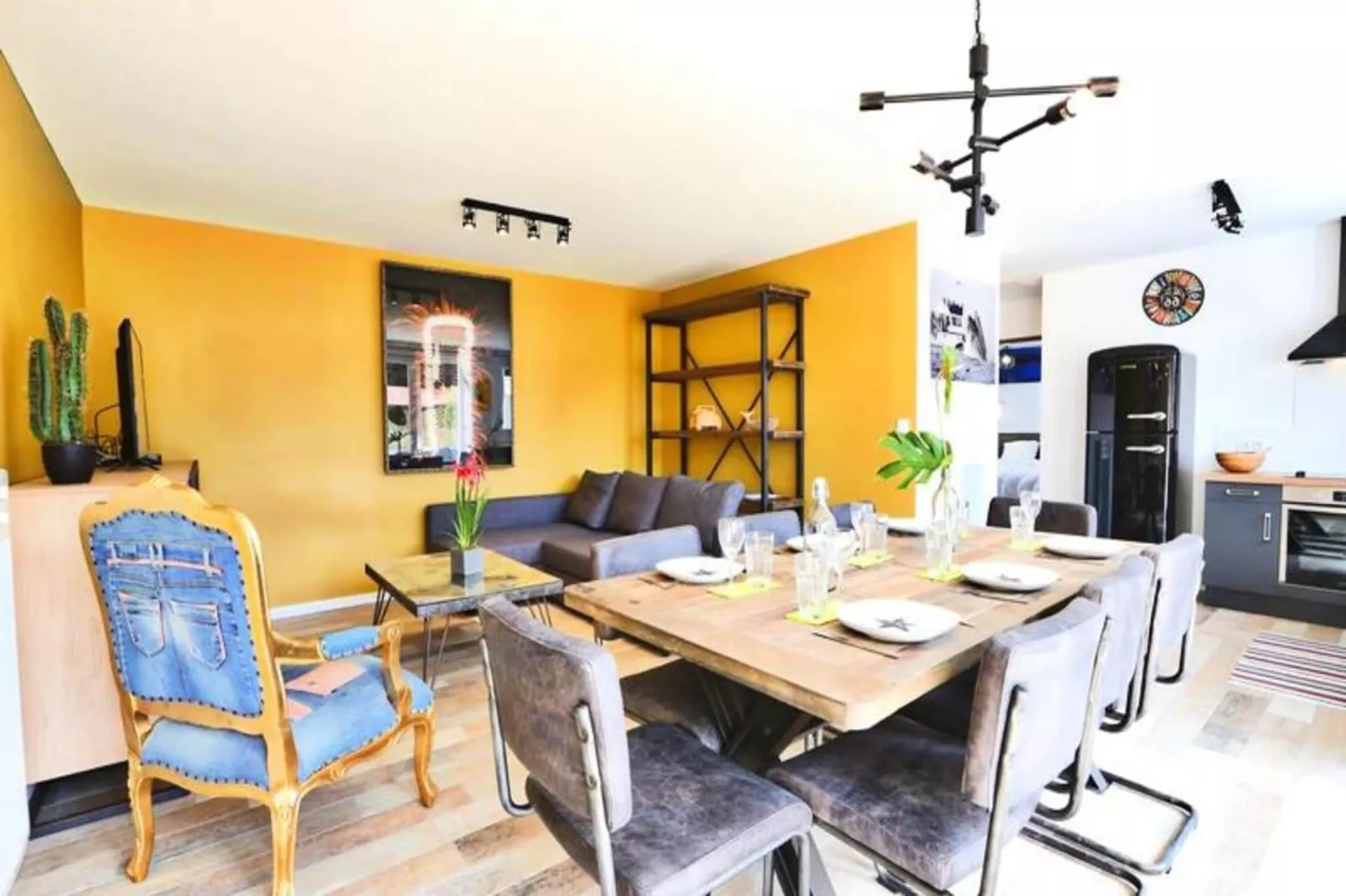 Villa Californie - Domaine Le Sherwood-Exterior in summer