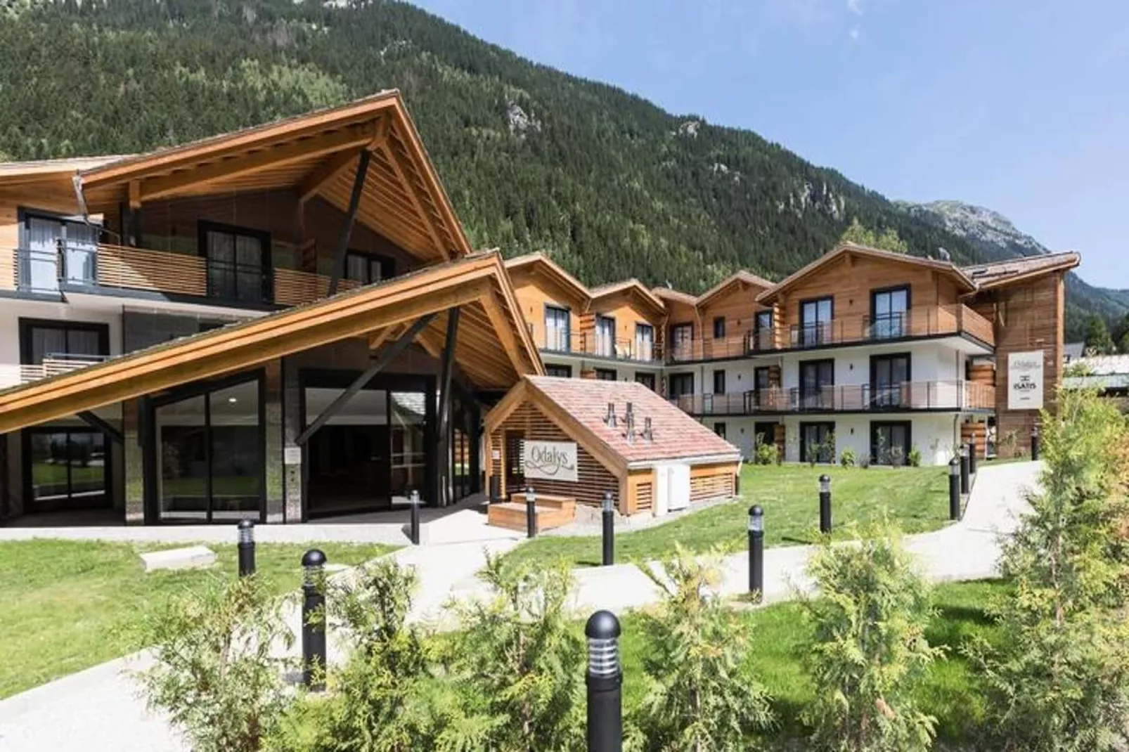 Résidence Prestige Odalys Isatis****-Außenbereich Sommer