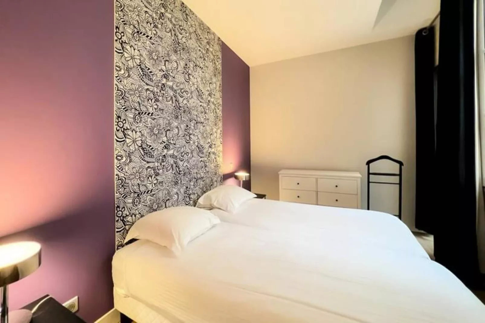 Magnifique Appartement 2 Chambres Avec Vue Sur La Garonne-Bedroom