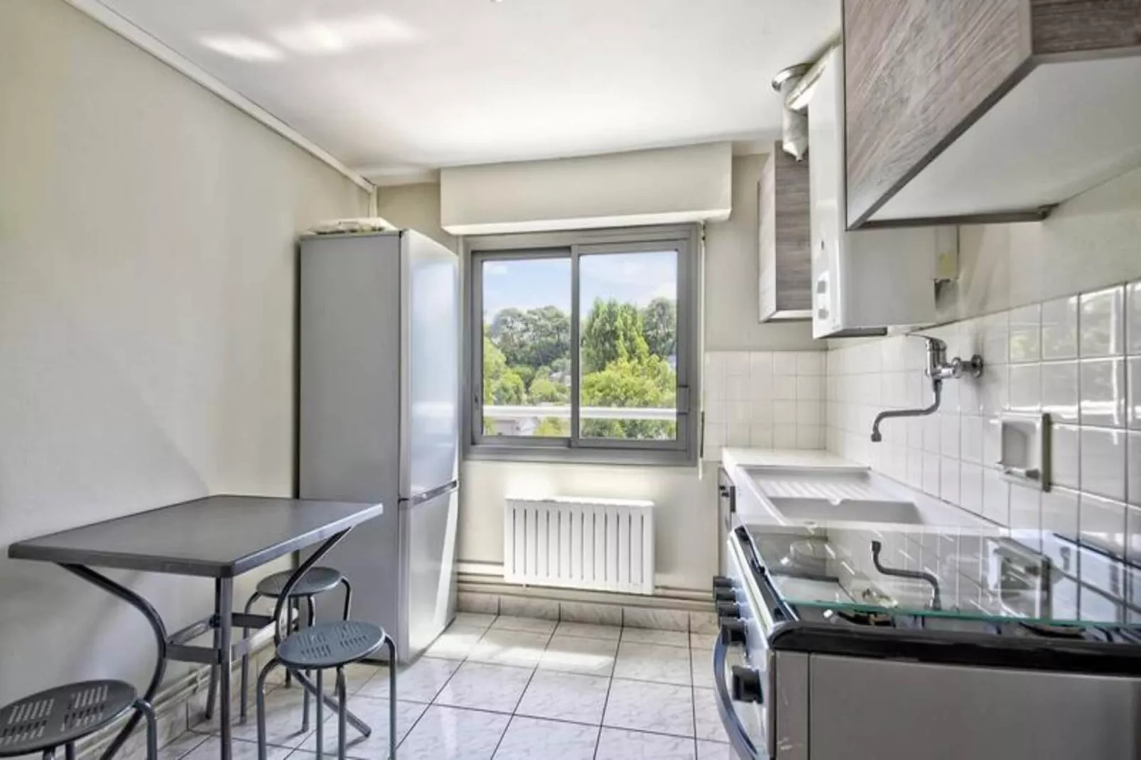 Résidence La Roseraie-Exterior in summer