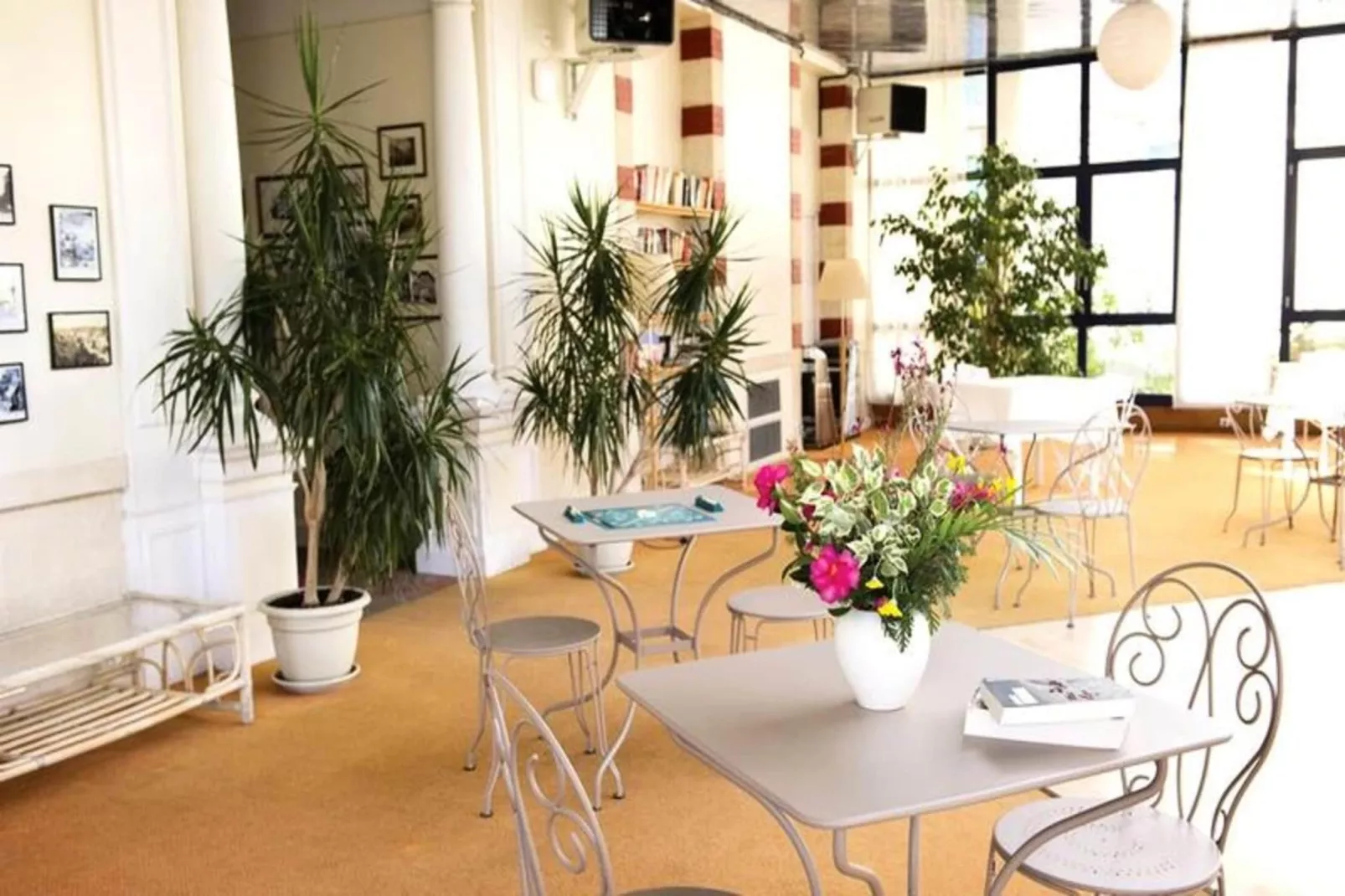 Résidence Villa Régina - Vacances Bleues-Außenbereich Sommer