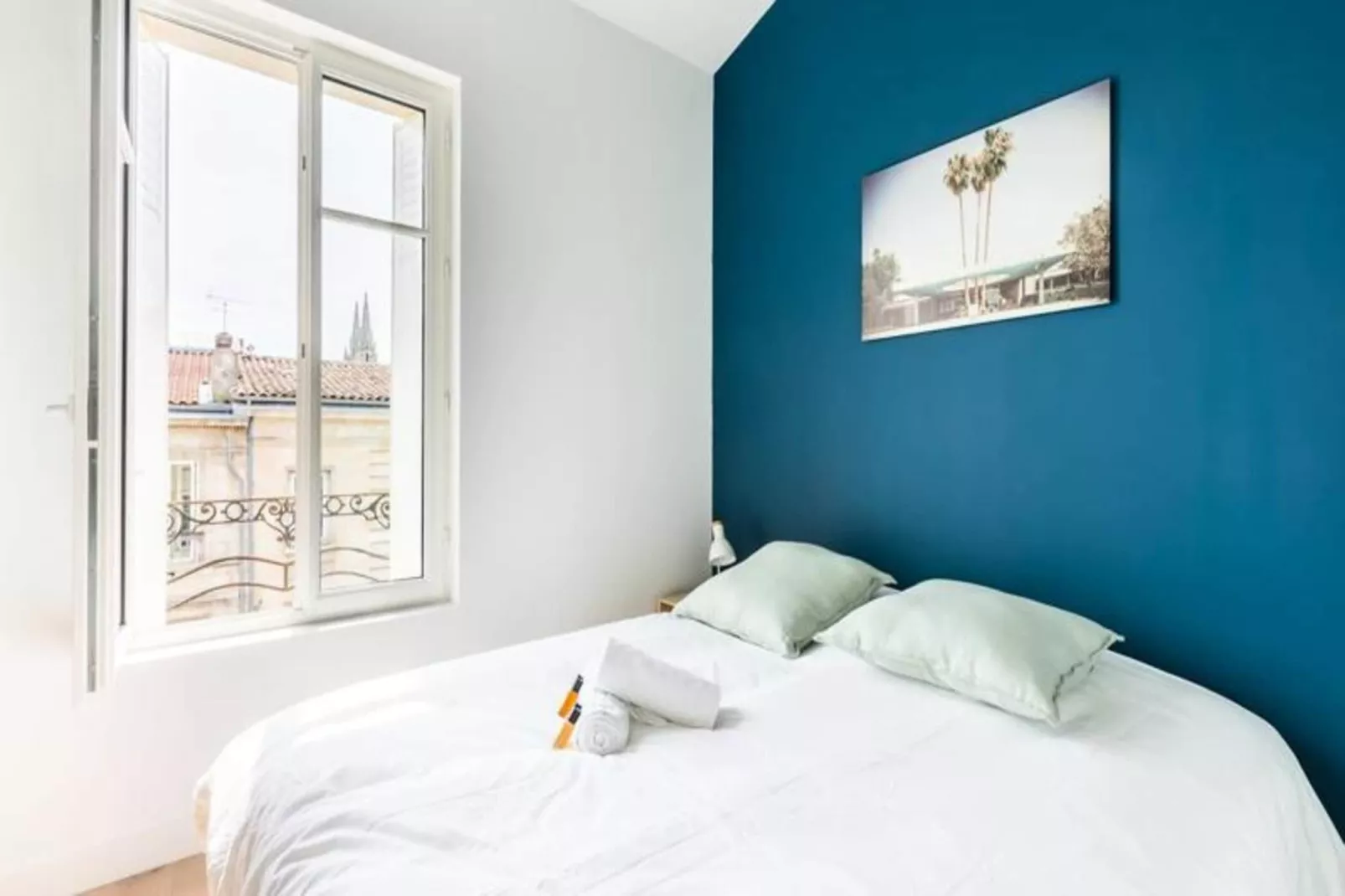 Superbe Appartement En Plein C&oelig;ur Des Chartrons-Bedroom