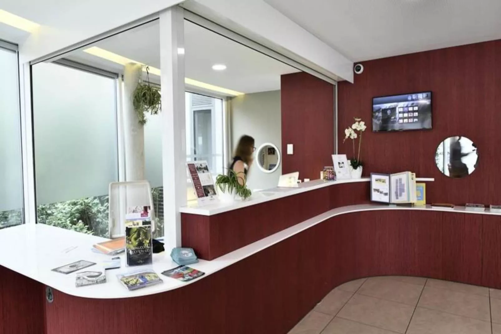 Appart'Hôtel Mer & Golf Bordeaux Bassins à Flot***-Exterior in summer