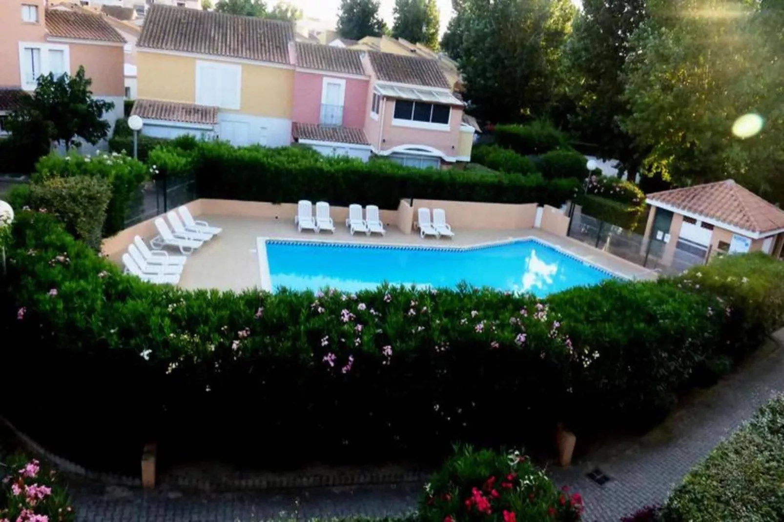 Résidence Villageoises I-Exterior in summer