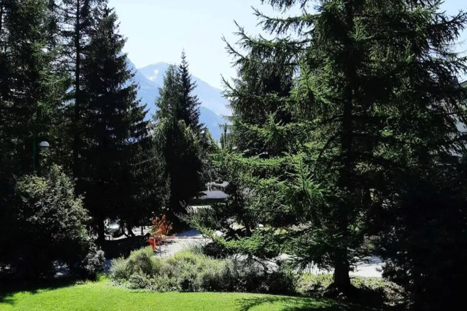 Résidence Cote Brune Ii-View in summer