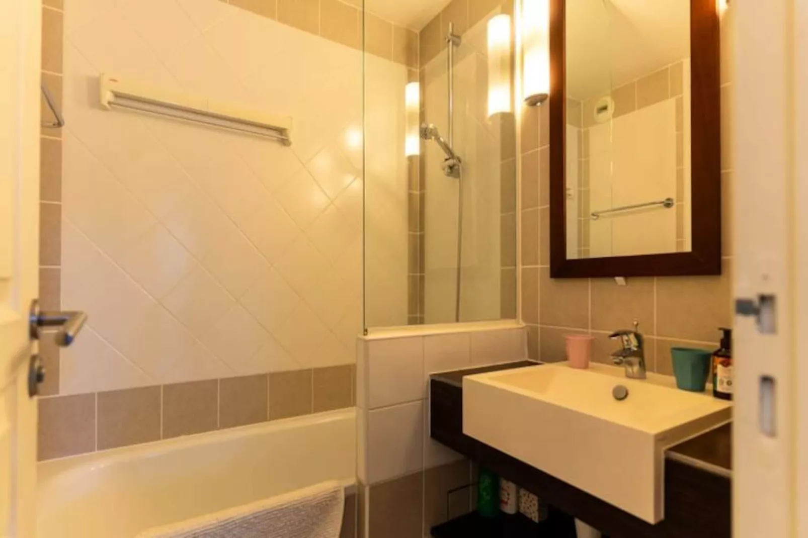 Résidence Appt 2 Pi&egrave;ces Cabine 6 Pers Avec Piscine, Tennis, Parking Gratuit 217-Image-tags.