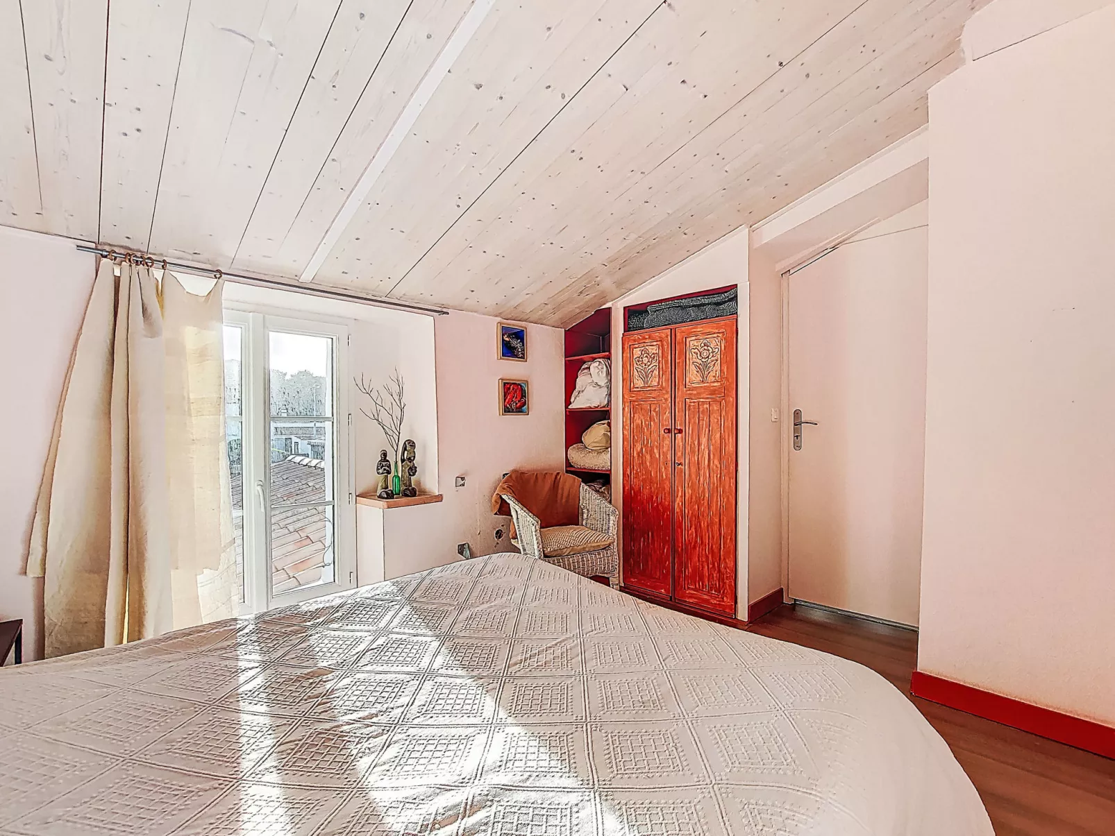 Charme et Confort en bord de mer-Drinnen