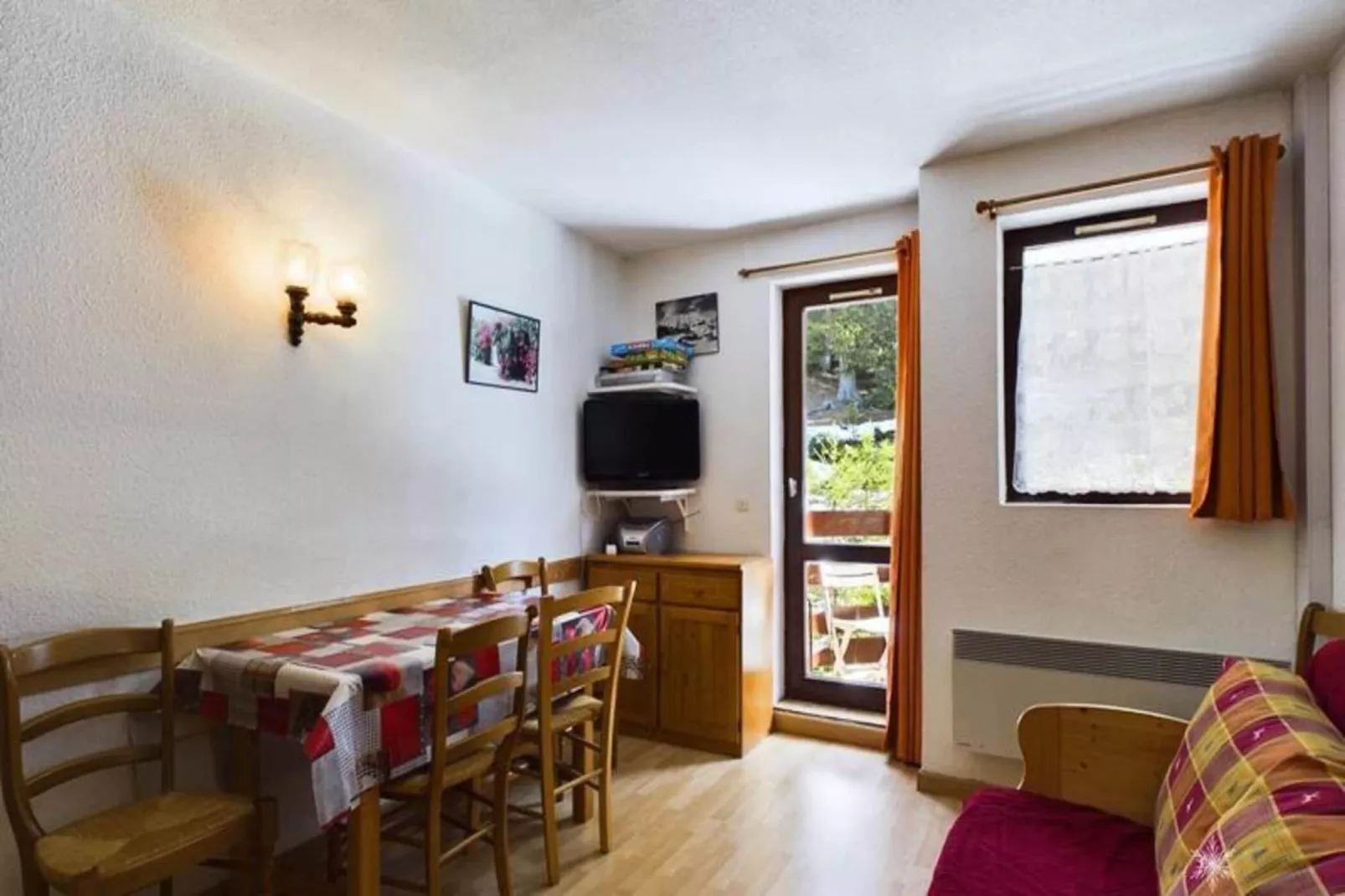 Résidence Bouquetins A-Exterior in summer