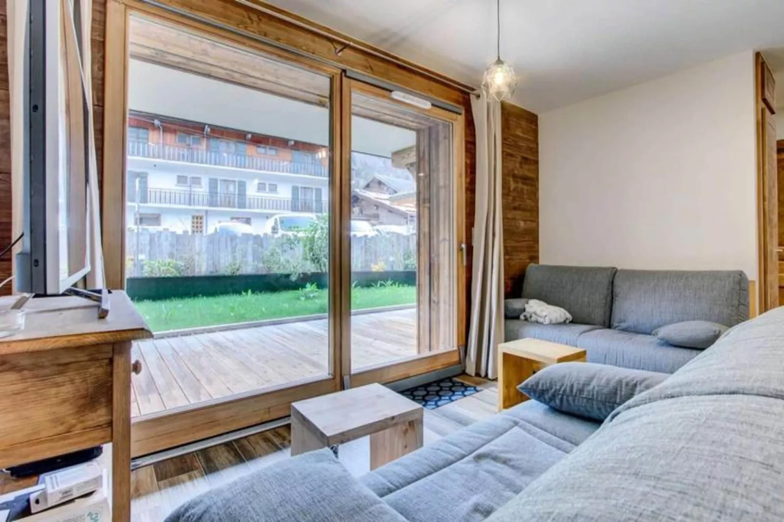 Résidence Le Lapia-Exterior in summer