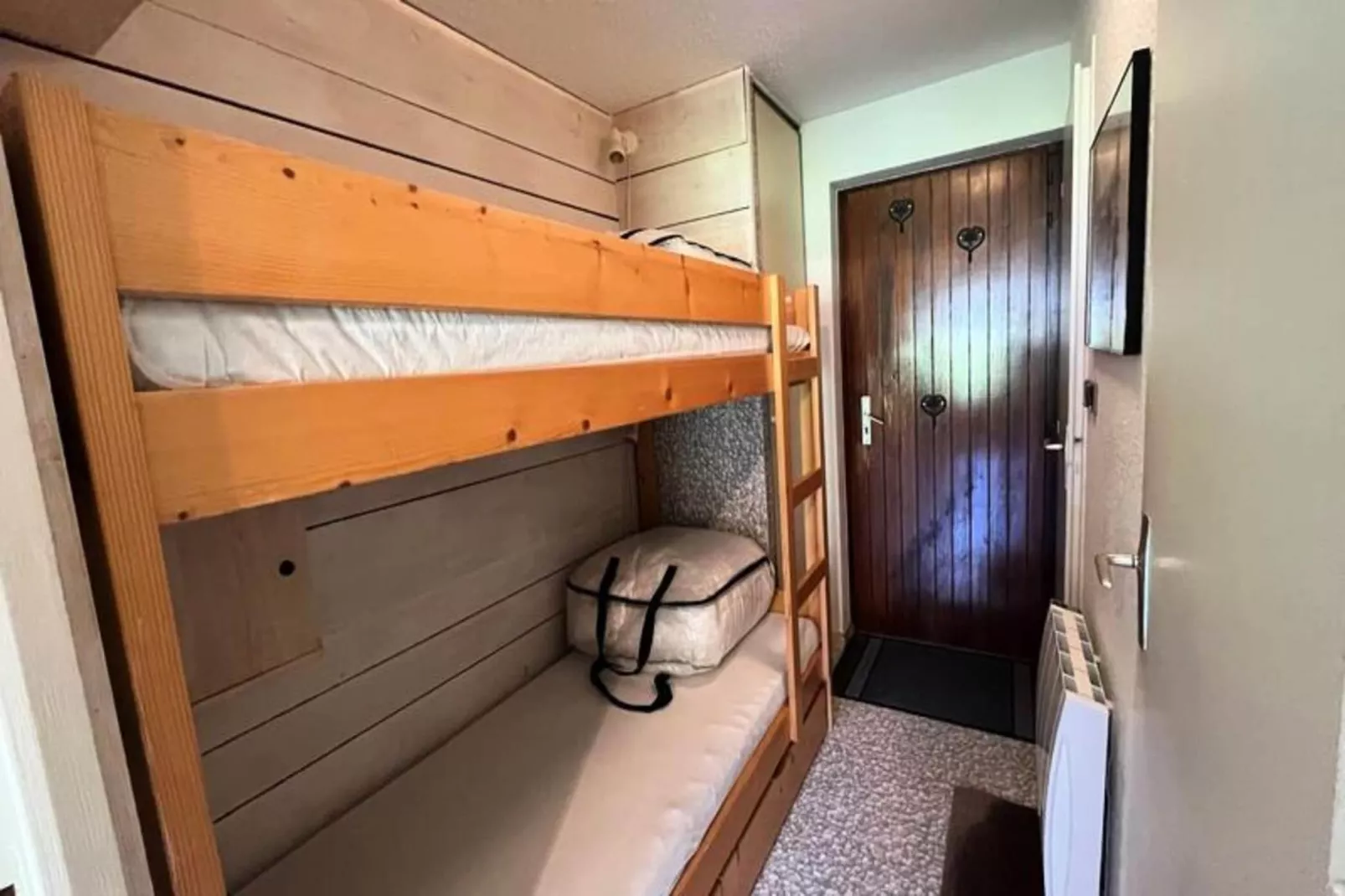 Résidence Le Perce-neige-Außenbereich Sommer