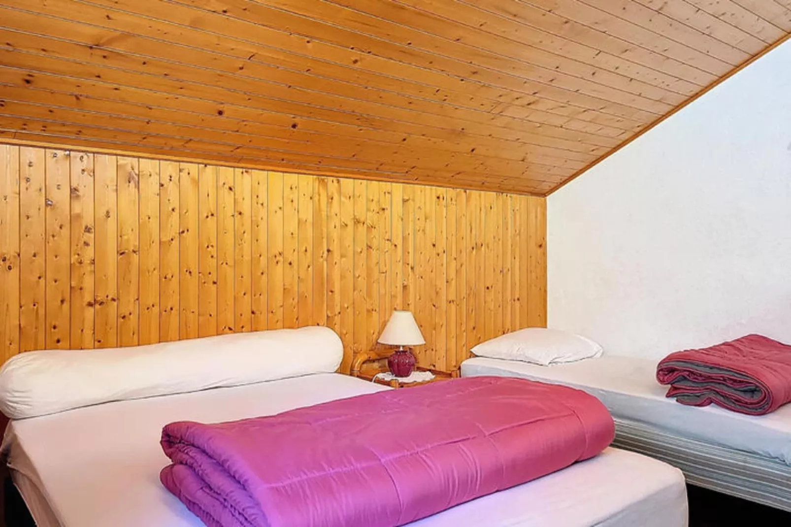 Appartements à Saint Jean d'Aulps-Bedroom