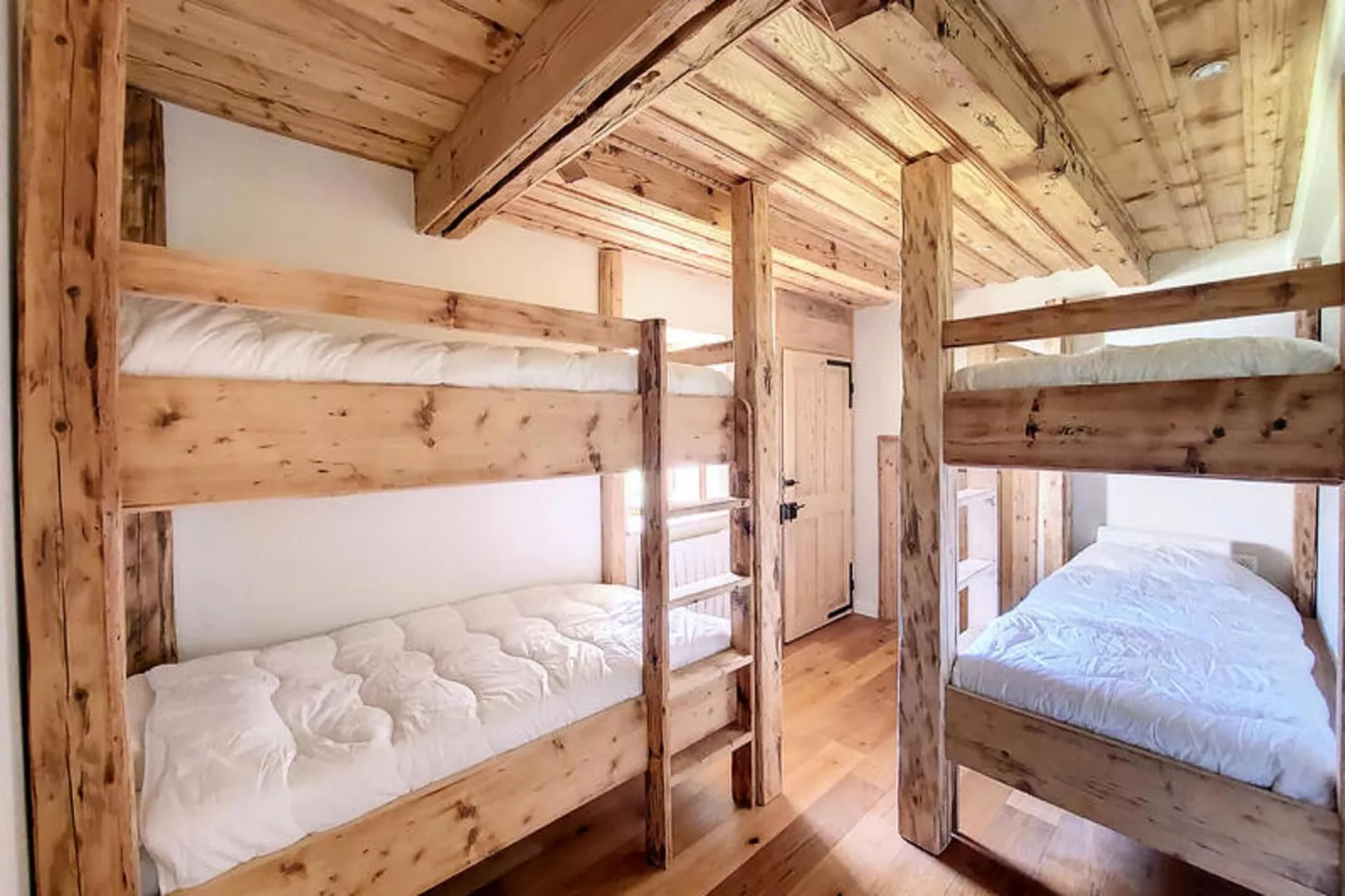 Appartements à Saint Jean d'Aulps-Schlafzimmer