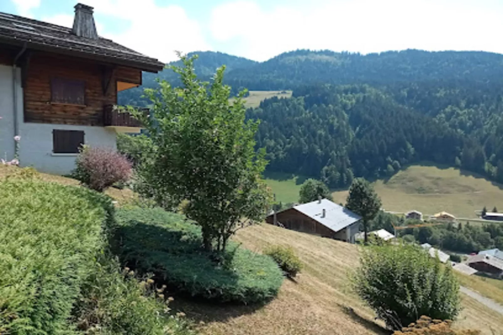 Résidence Eparvi-Areas within 5km in summer