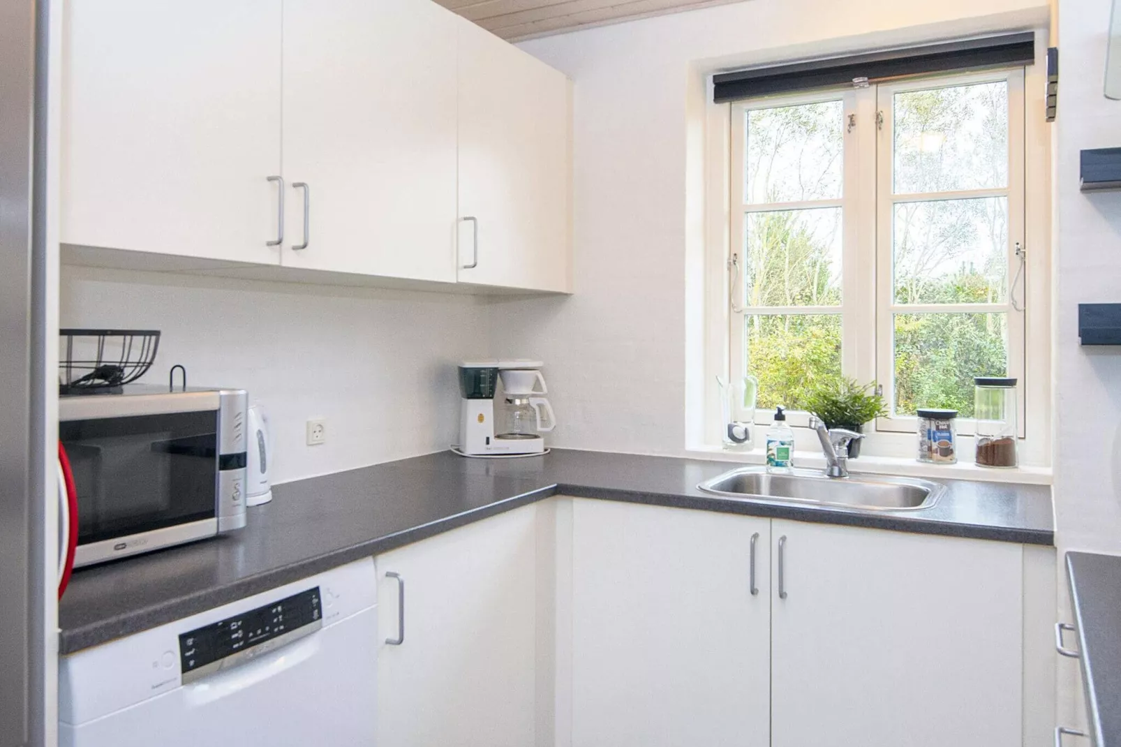 10 person holiday home in Ulfborg-Indoor