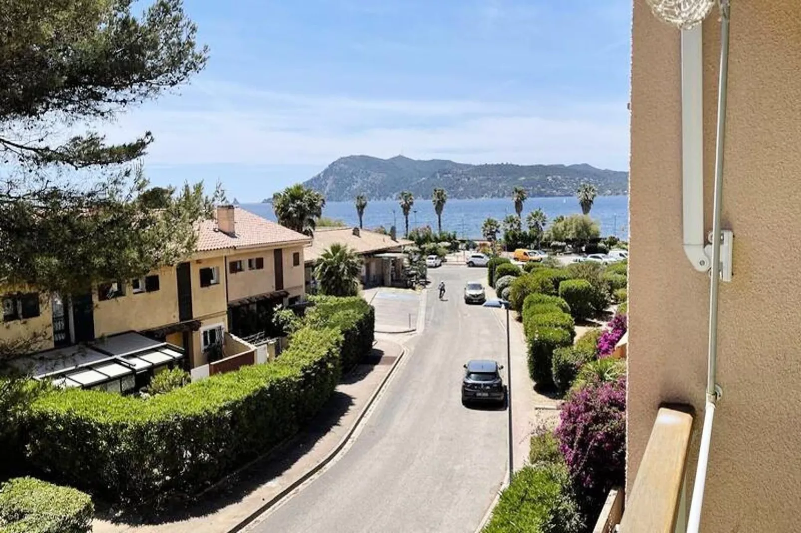 Résidence Les Pins-Bedroom