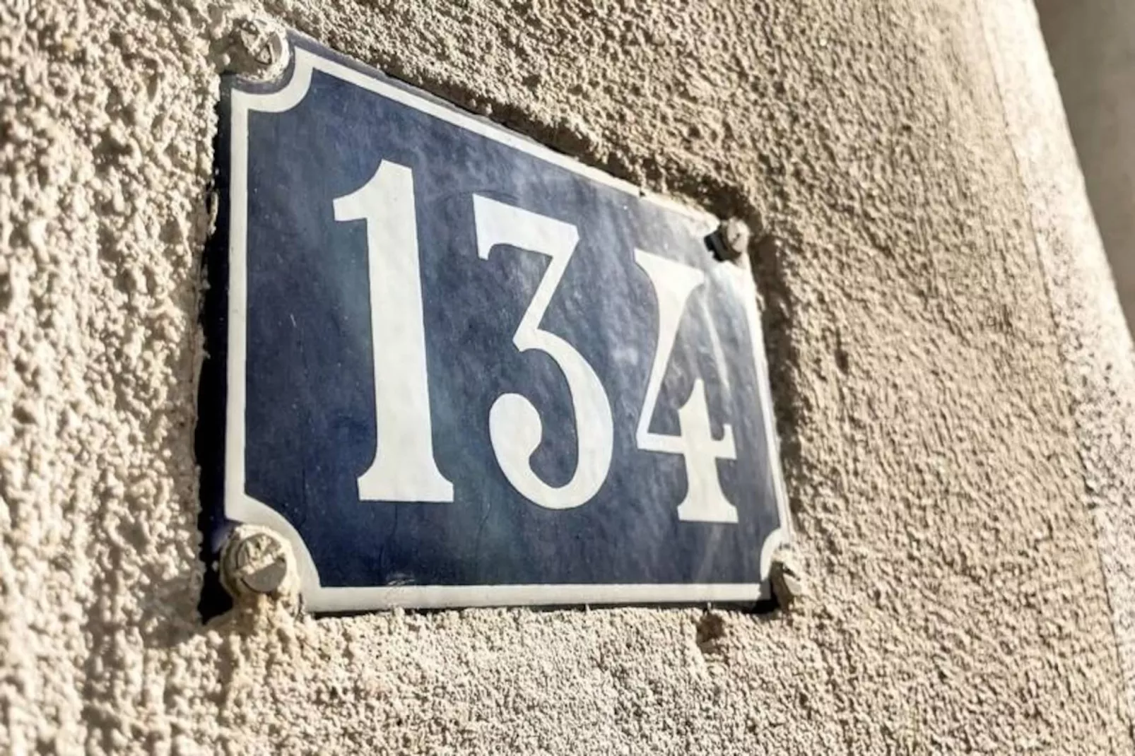 Appartement La Cigale | Les Nids De La Diane-Image-tags.