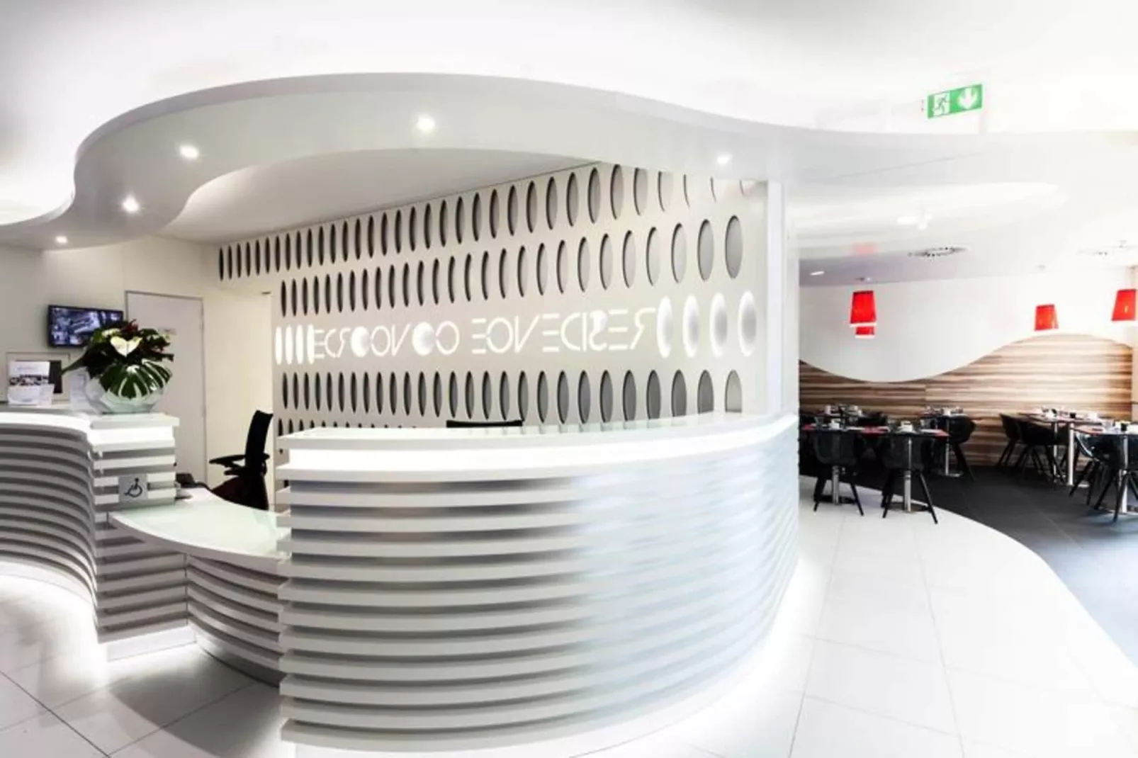 Néméa Appart'hôtel Résidence Toulouse Concorde****-Esszimmer