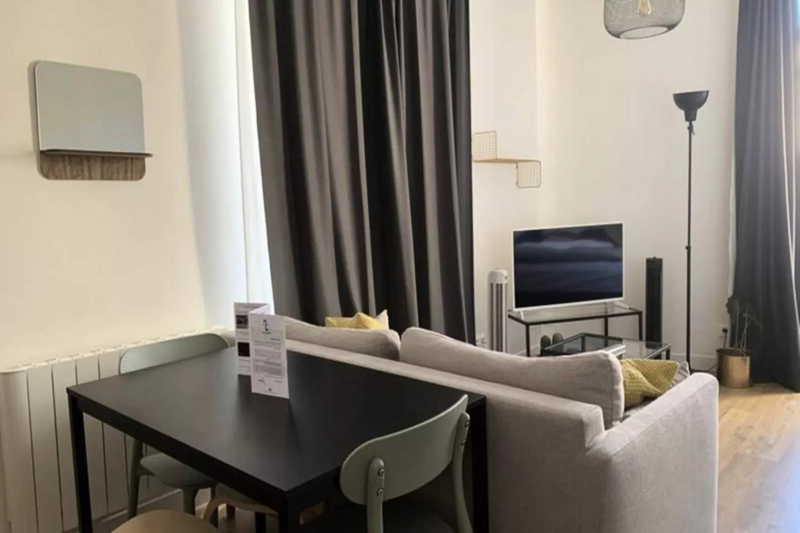 Appartement Aux Prestations Cozy Et Moderne En Hypercentre Pour 4 Personnes-Außenbereich Sommer