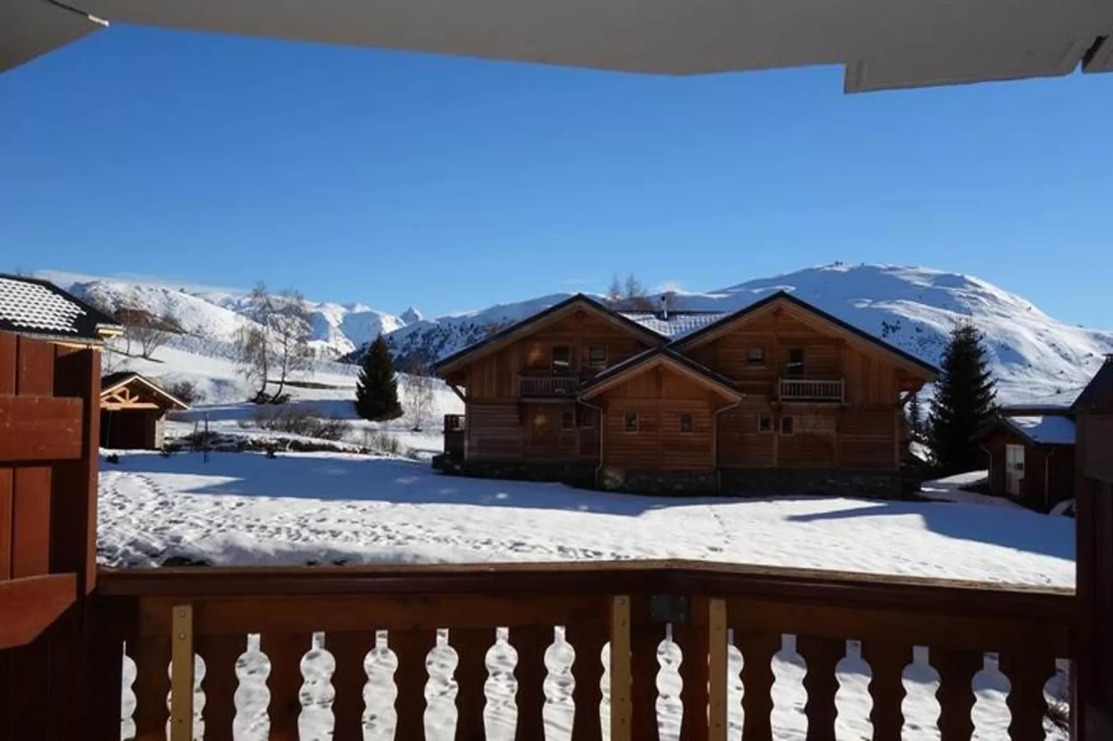 Résidence Maeva Les Melezes-View in winter