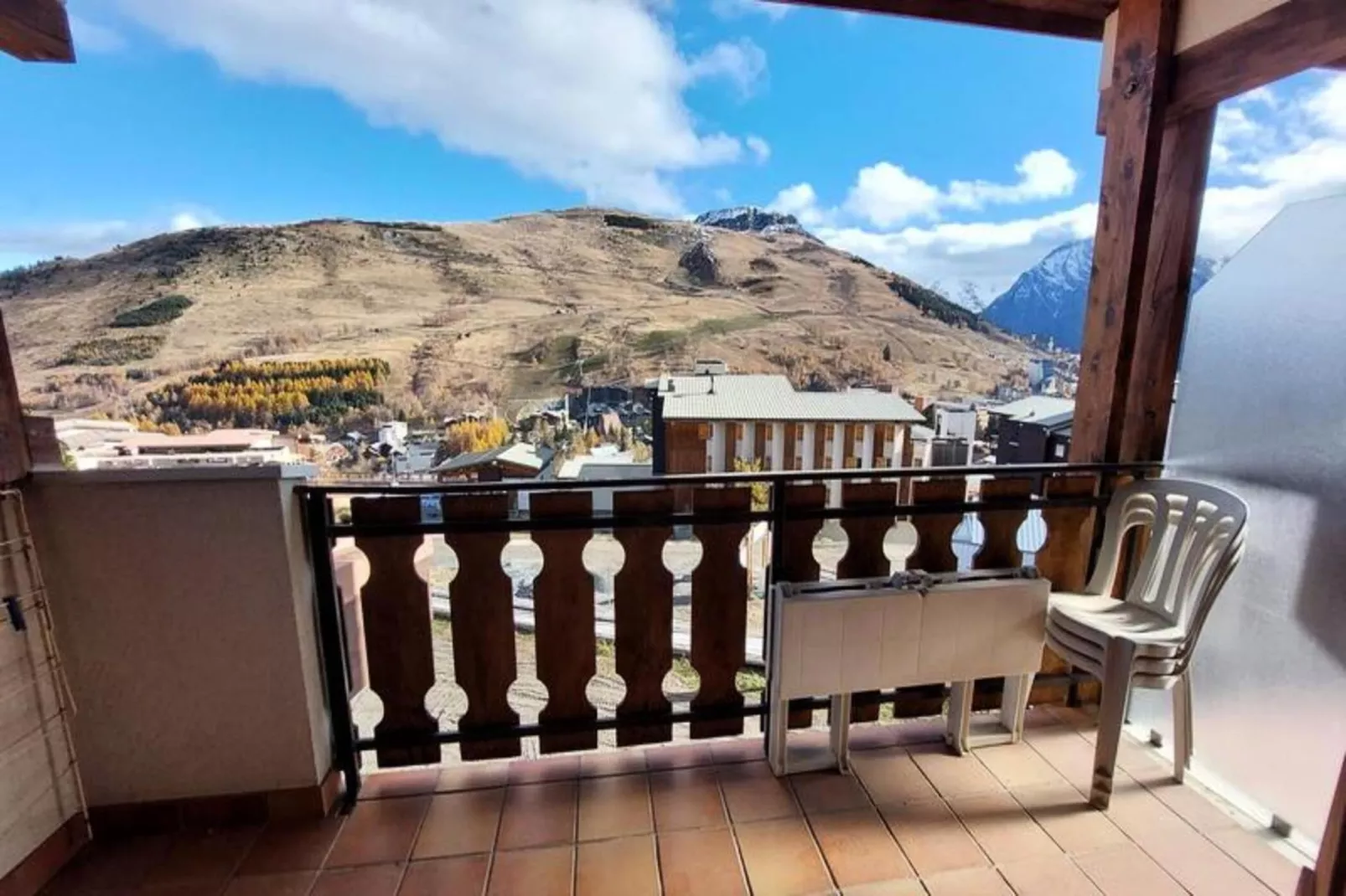 Résidence Ecrins 7-Terrace balcony