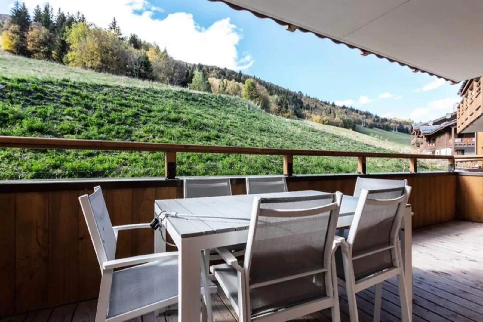 Résidence La Grange Aux Fees-Terrace balcony