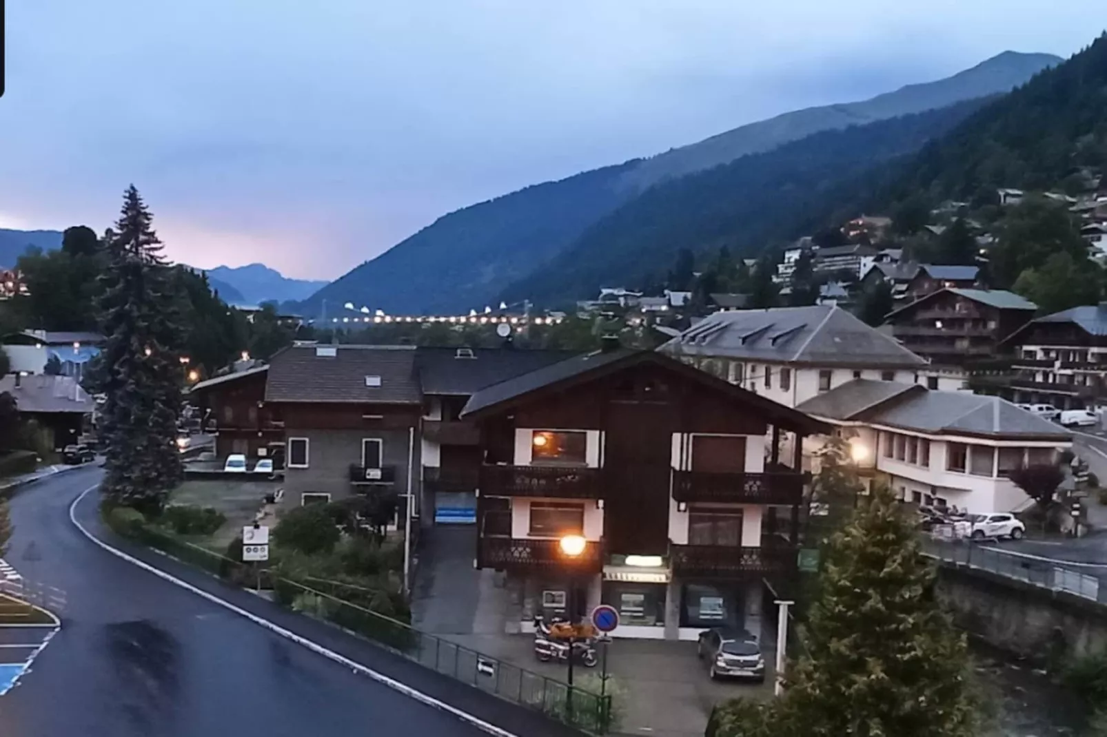 Résidence Place Eglise-Zones hiver à 5 km