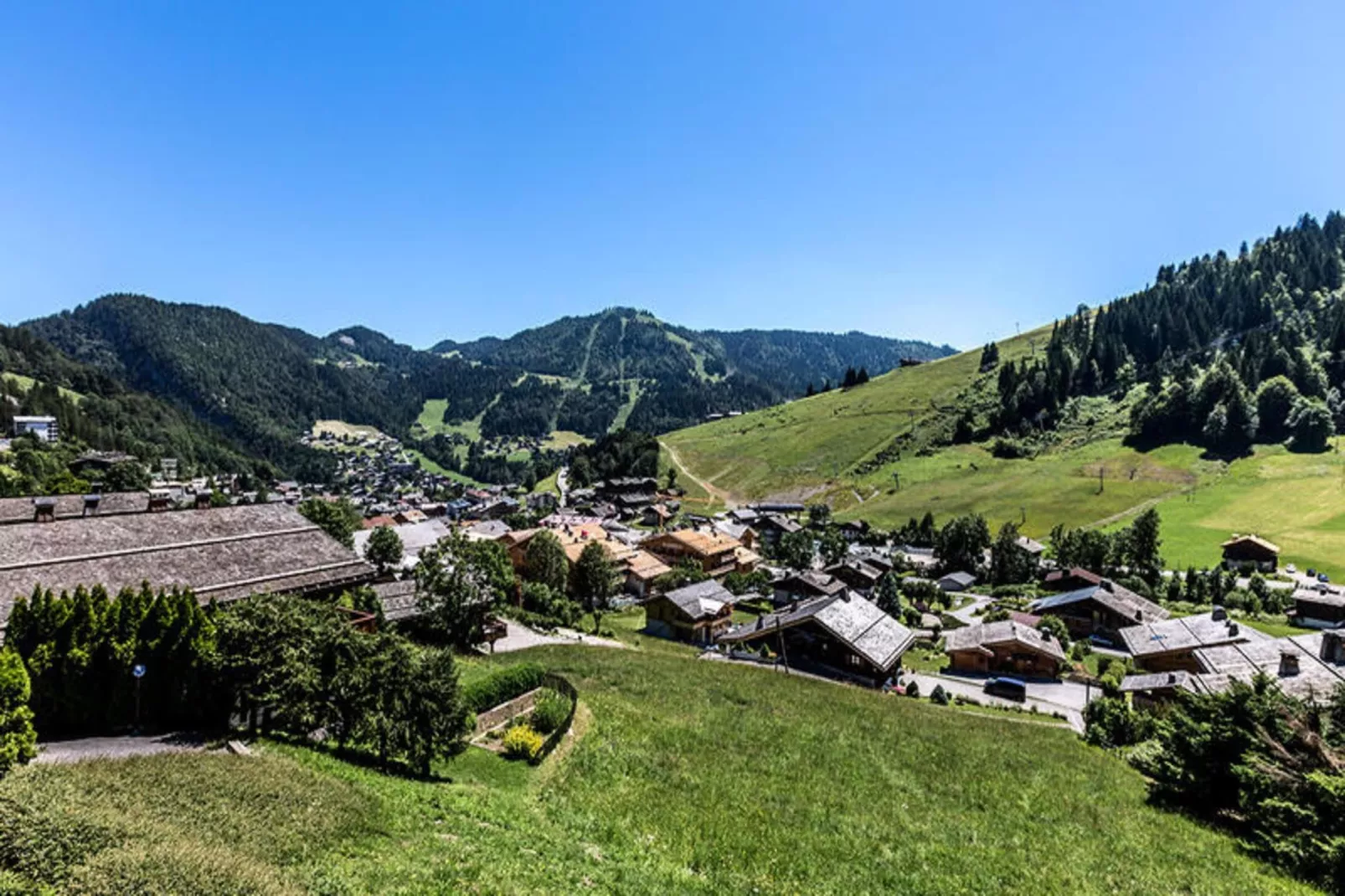 Résidence Nant Soleil A-Zones été à 20 km