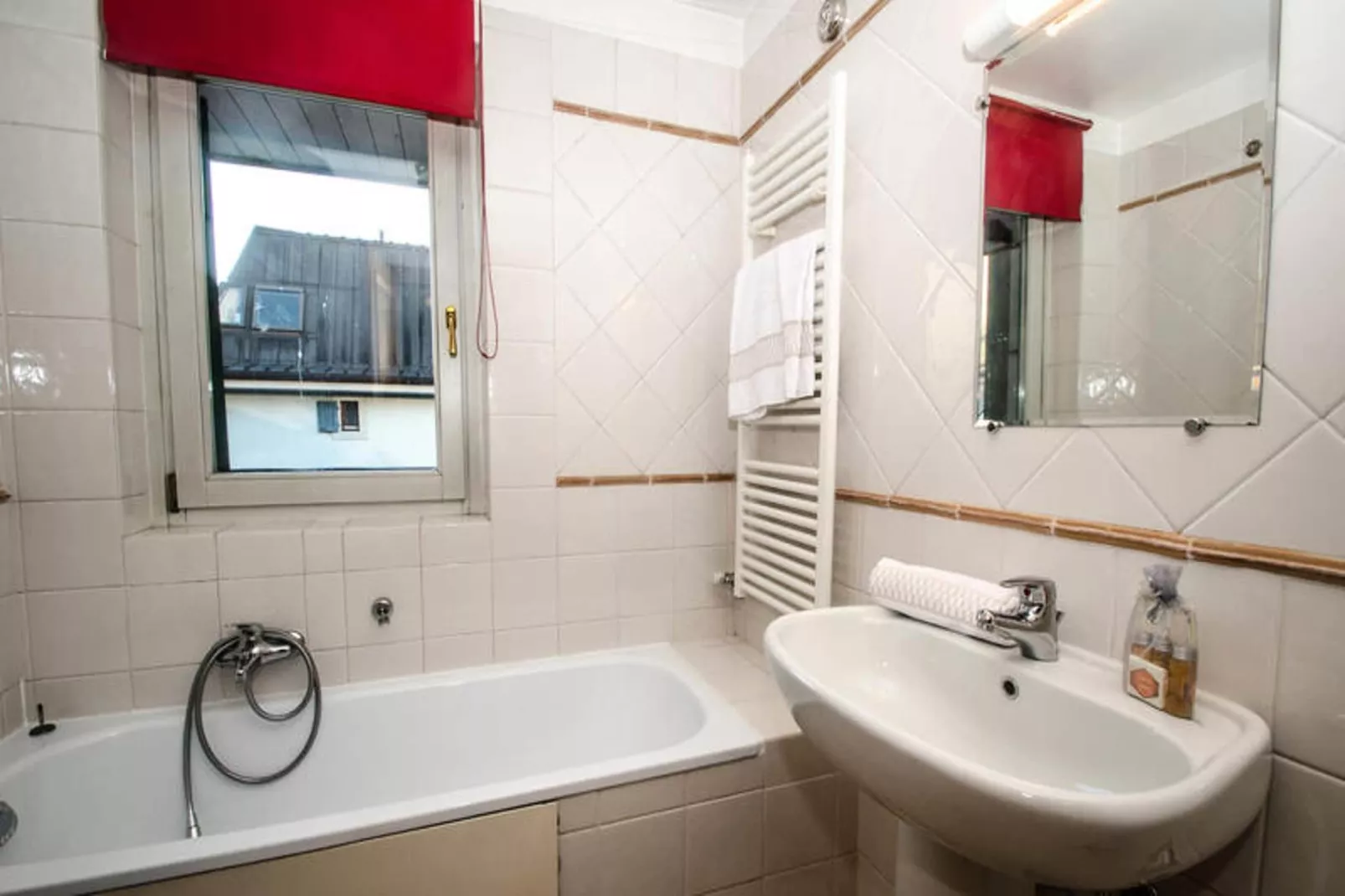 Résidence Androsace-Bathroom