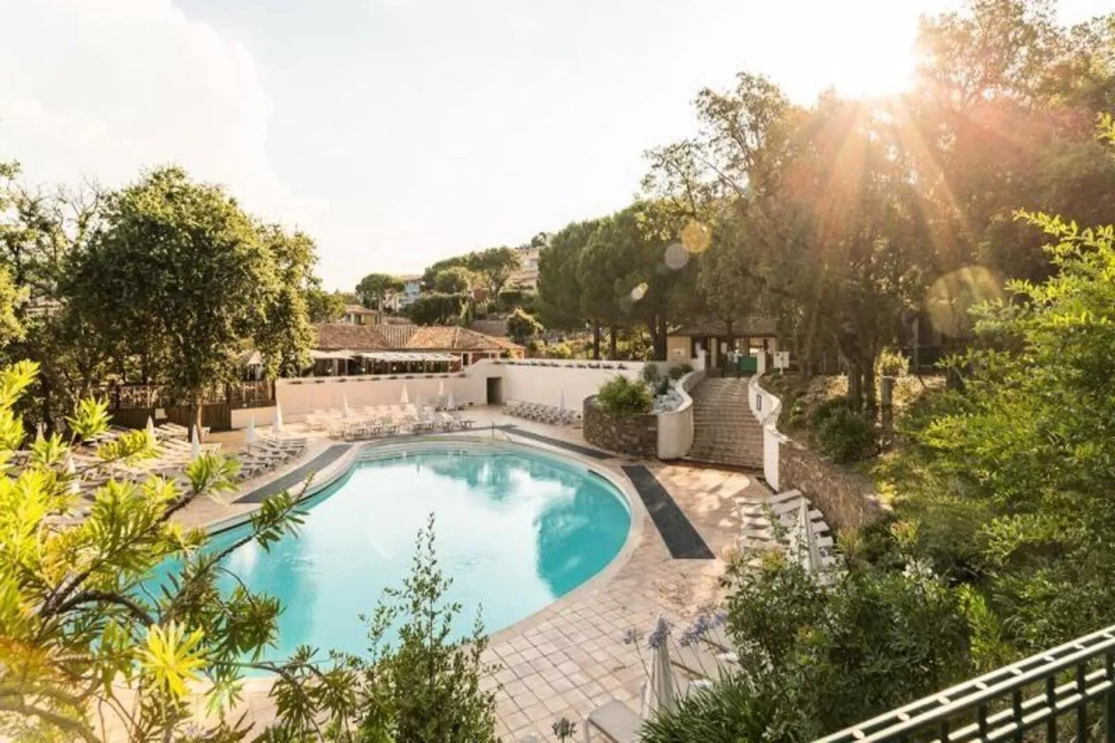 Les Appartements aux Restanques du Golfe de St Tropez - maeva Home-Exterior in summer