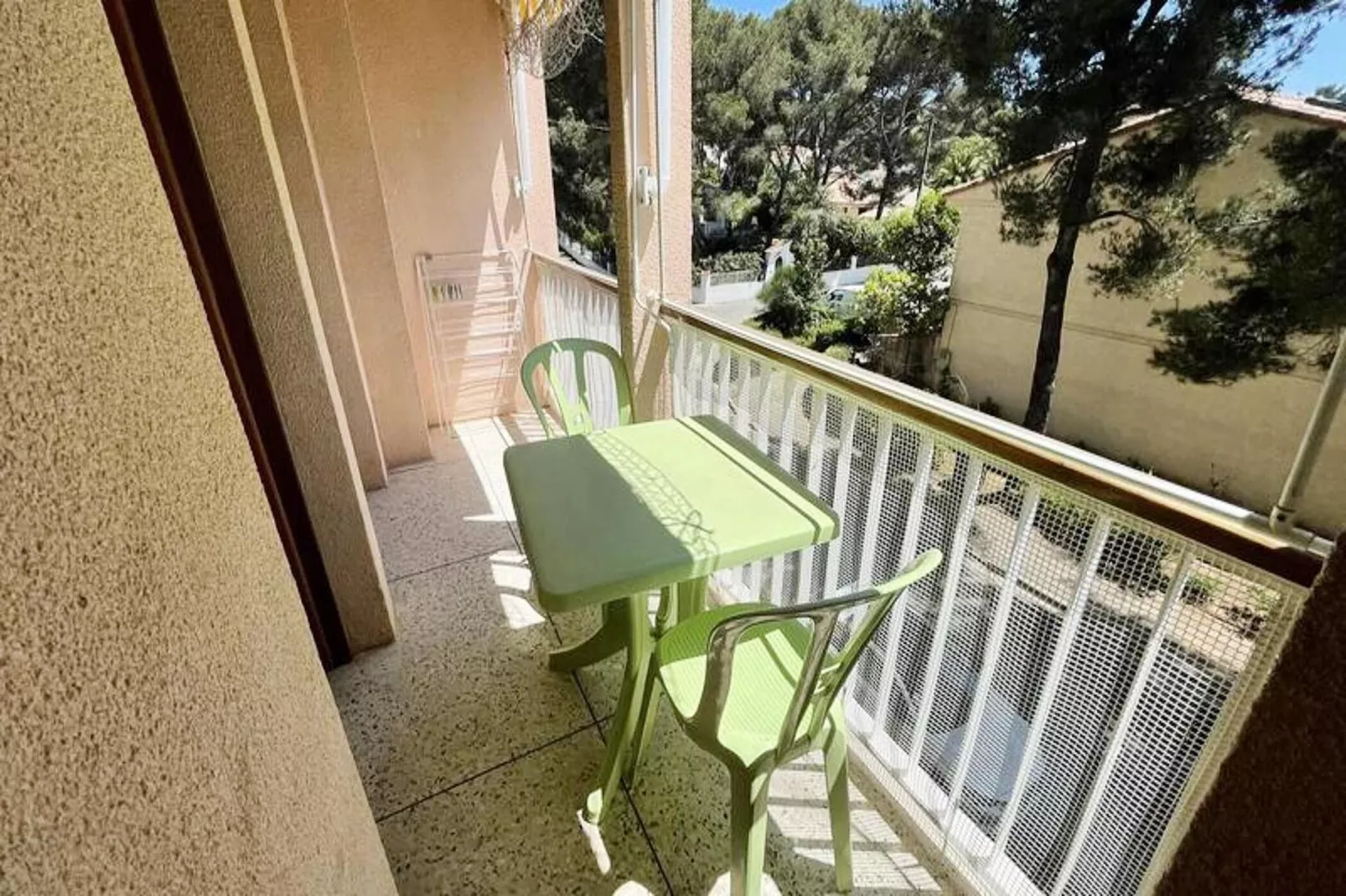 Résidence Les Pins-Bedroom