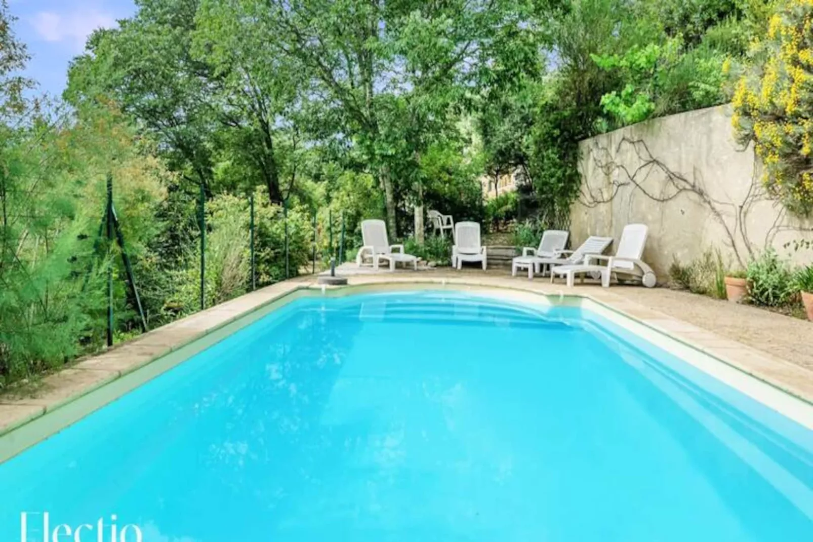 Mas Du Rocher I Piscine, P&eacute;tanque & Chemin&eacute;e-Image-tags.