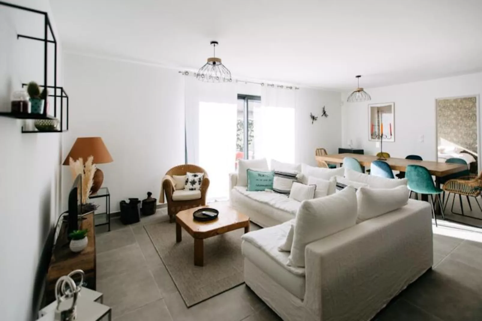 "la Dolce Vita Proven&ccedil;ale : Charmante Maison Avec Sa Piscine Priv&eacute;e"-Image-tags.