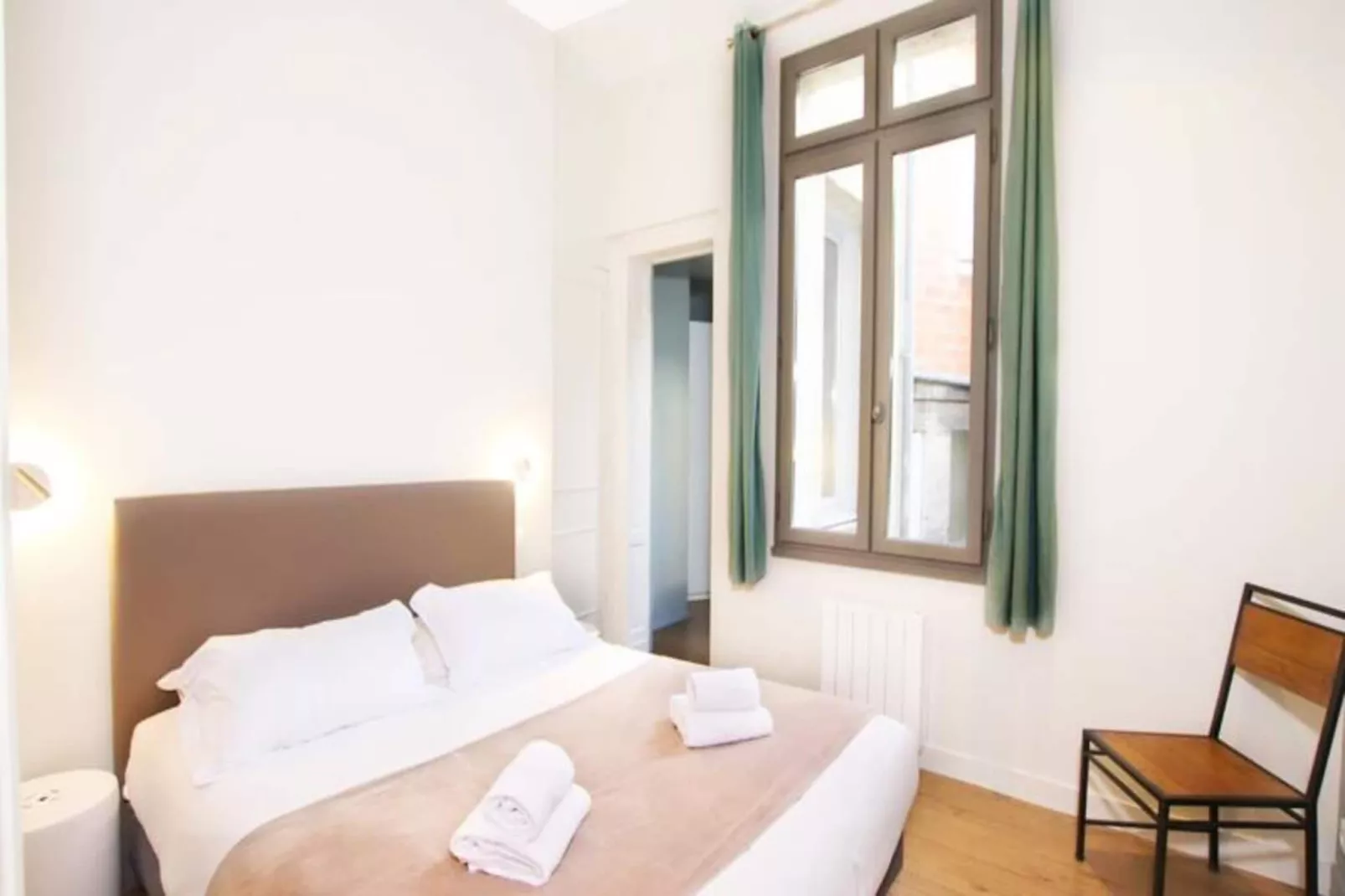 Magnifique Et Lumineux T3 De Charme Aux Quinconces Id&eacute;al Pour 4 Personnes-Ambiance