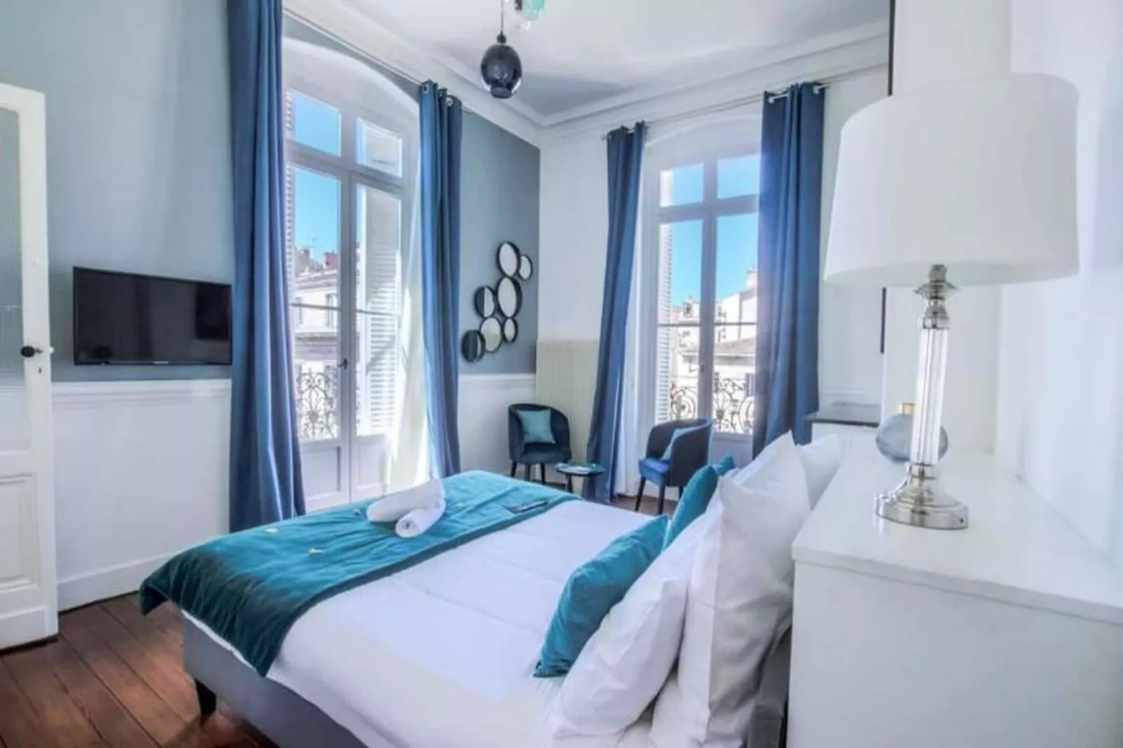 Appartement De Haut Standing Pour 6 Situ&eacute; Au Coeur Du Centre Historique-Bedroom