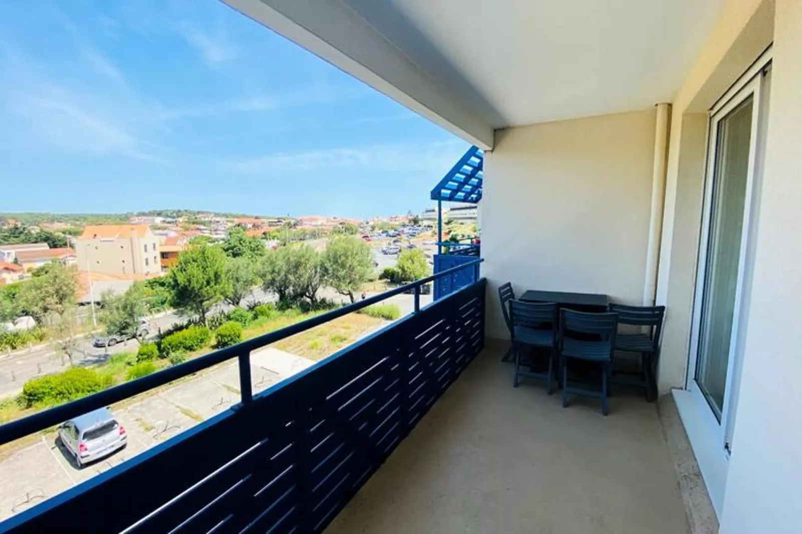 Résidence Bleu Marine - maeva Home-View in summer