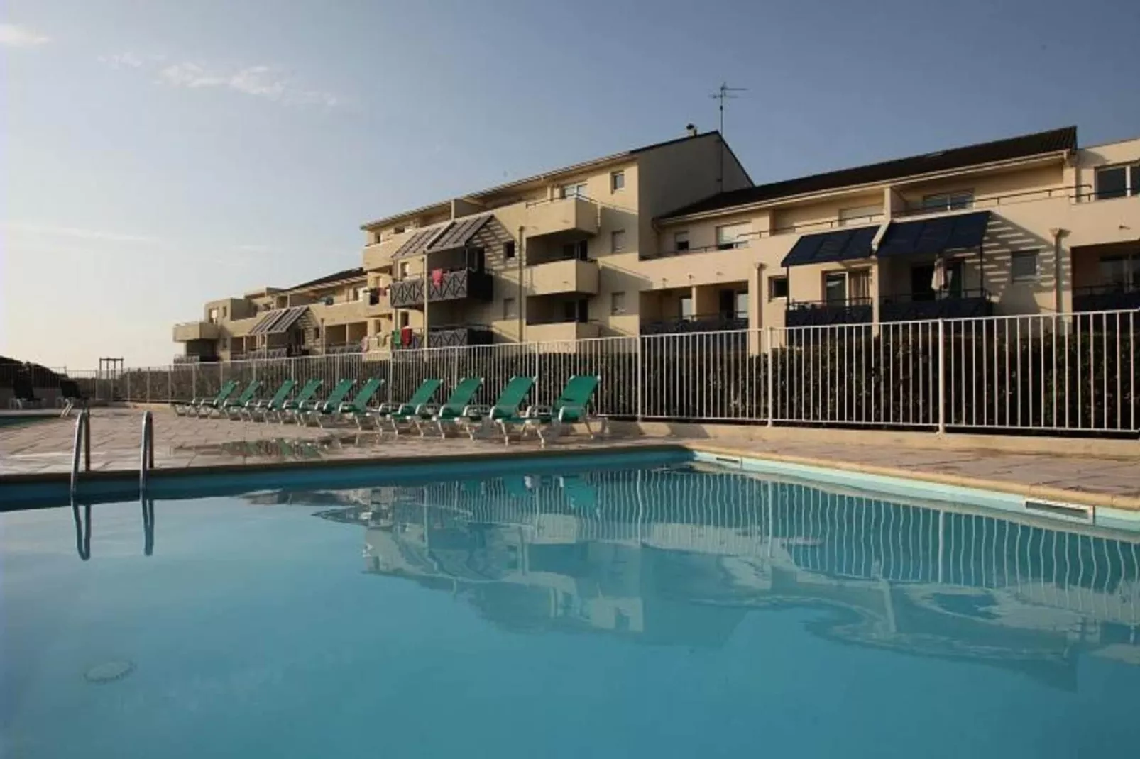 Résidence Bleu Marine - maeva Home-Exterior in summer