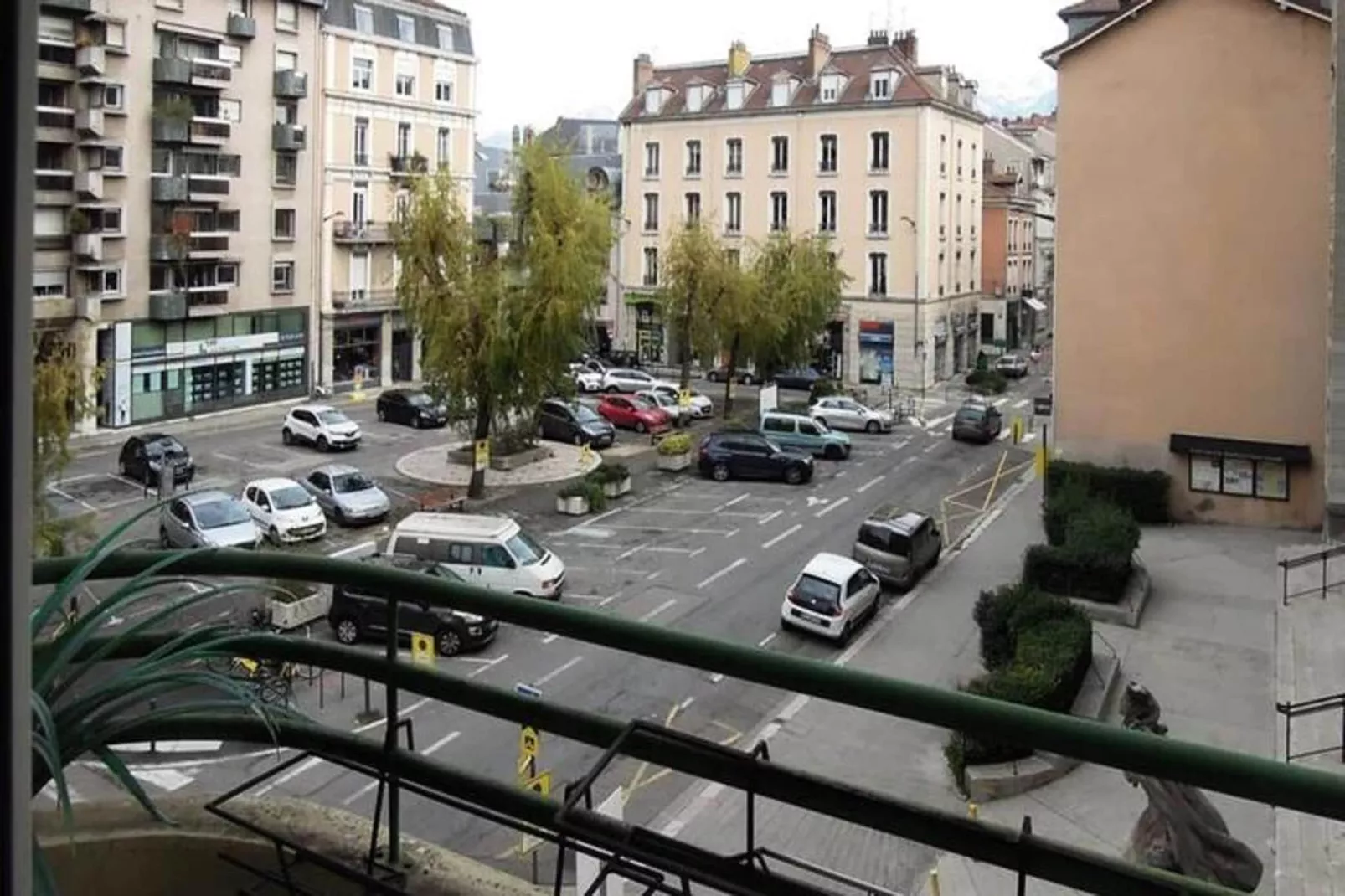 | Le Fantasque💃🏻| Hyper-centre, Commerces &agrave; Proximit&eacute; | T2-Terrasse/Balkon