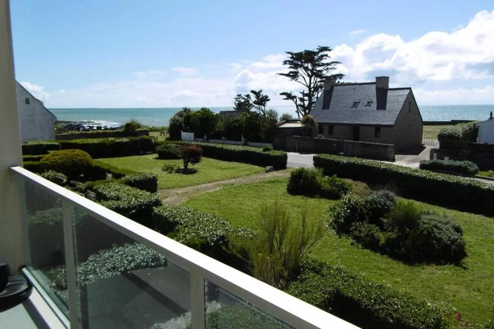 Résidence Les Roseliers-Vue d'été