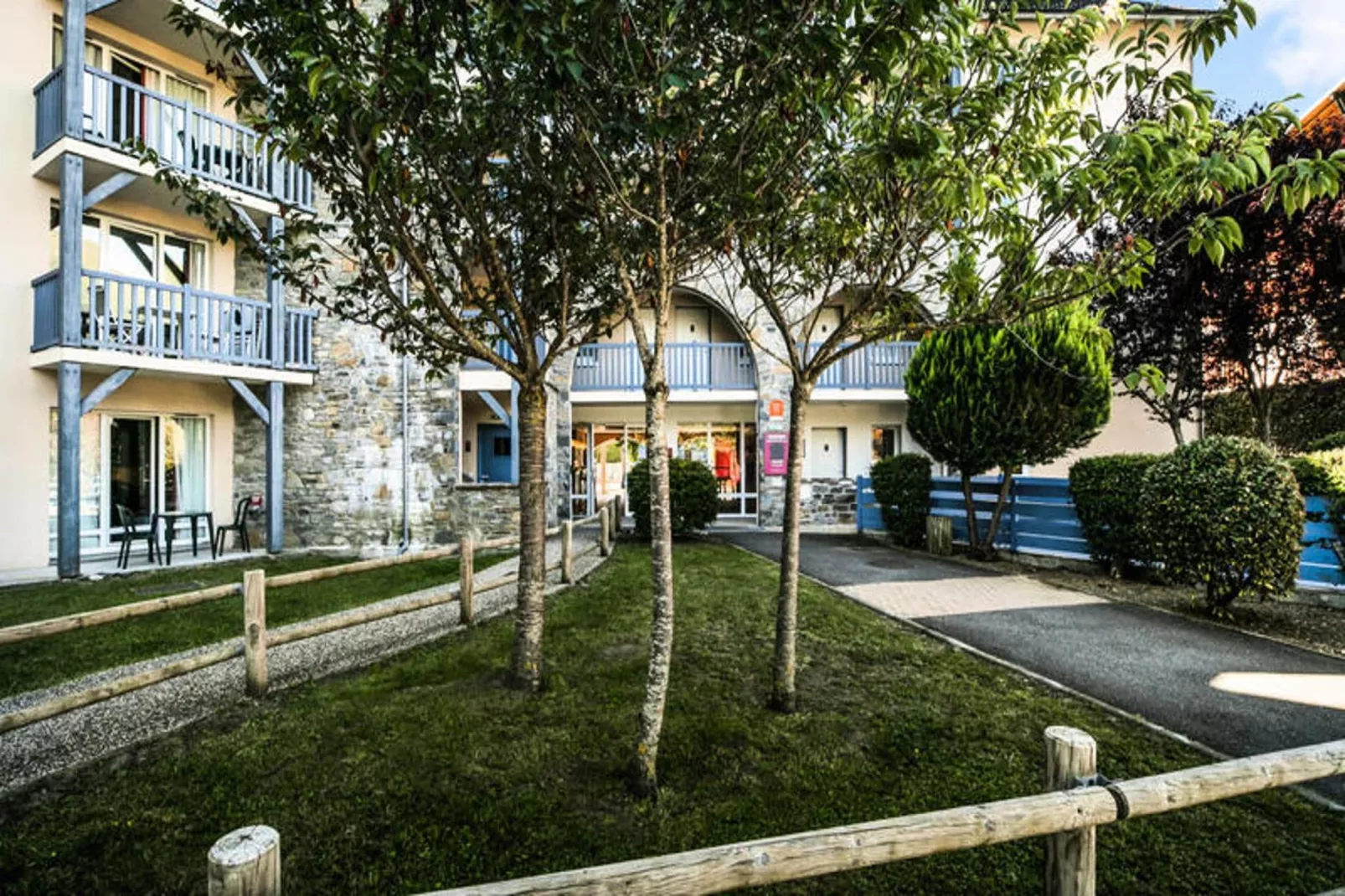 Résidence Les Rives de L'Aure - maeva Home-Areas within 1km in summer