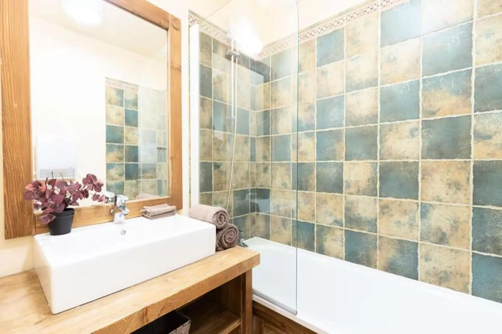 Résidence Cami Real-Bathroom