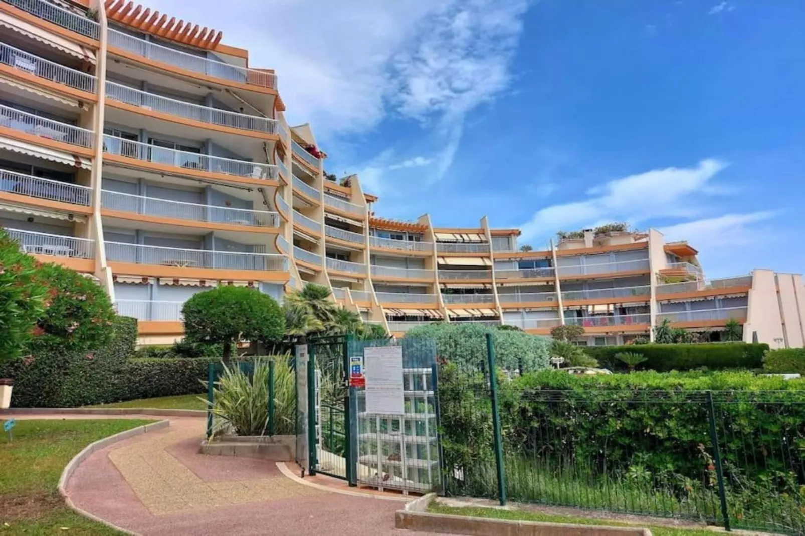 Résidence Odalys Le Lotus Blanc ***-Zones été à 5 km