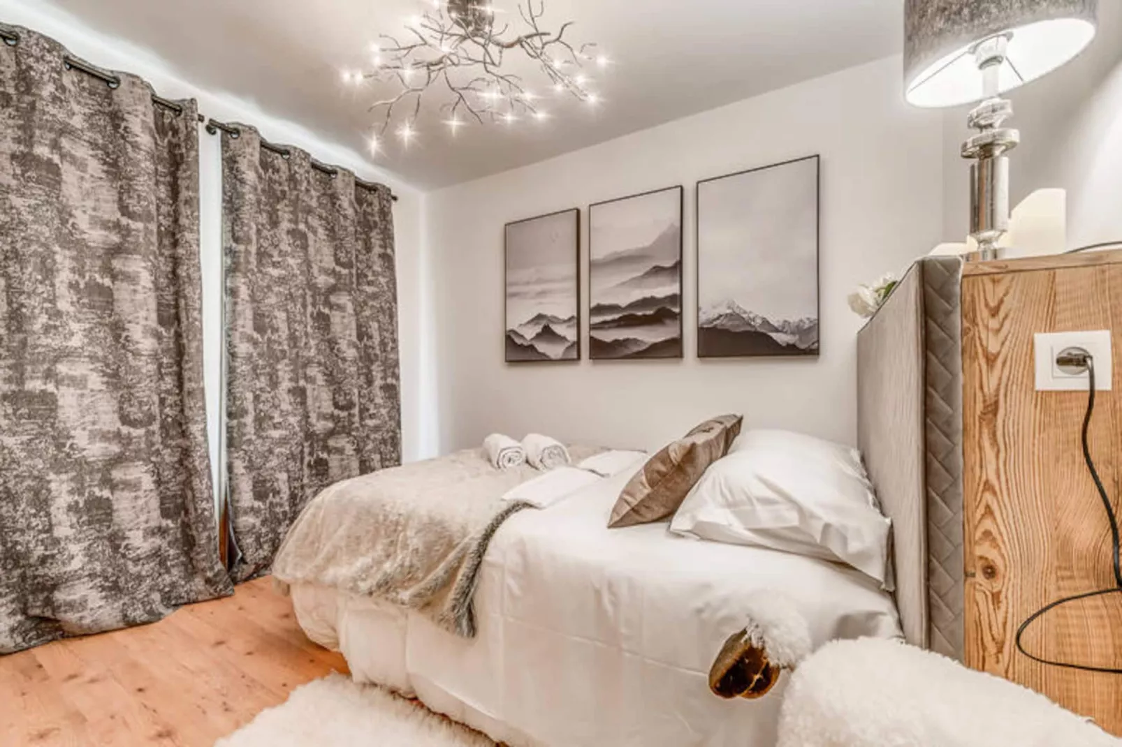 Chalet Alideale-Image-tags.