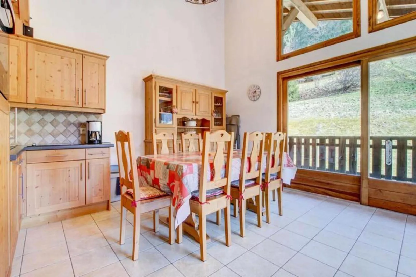 Résidence Les Cesaries - Außenbereich Sommer