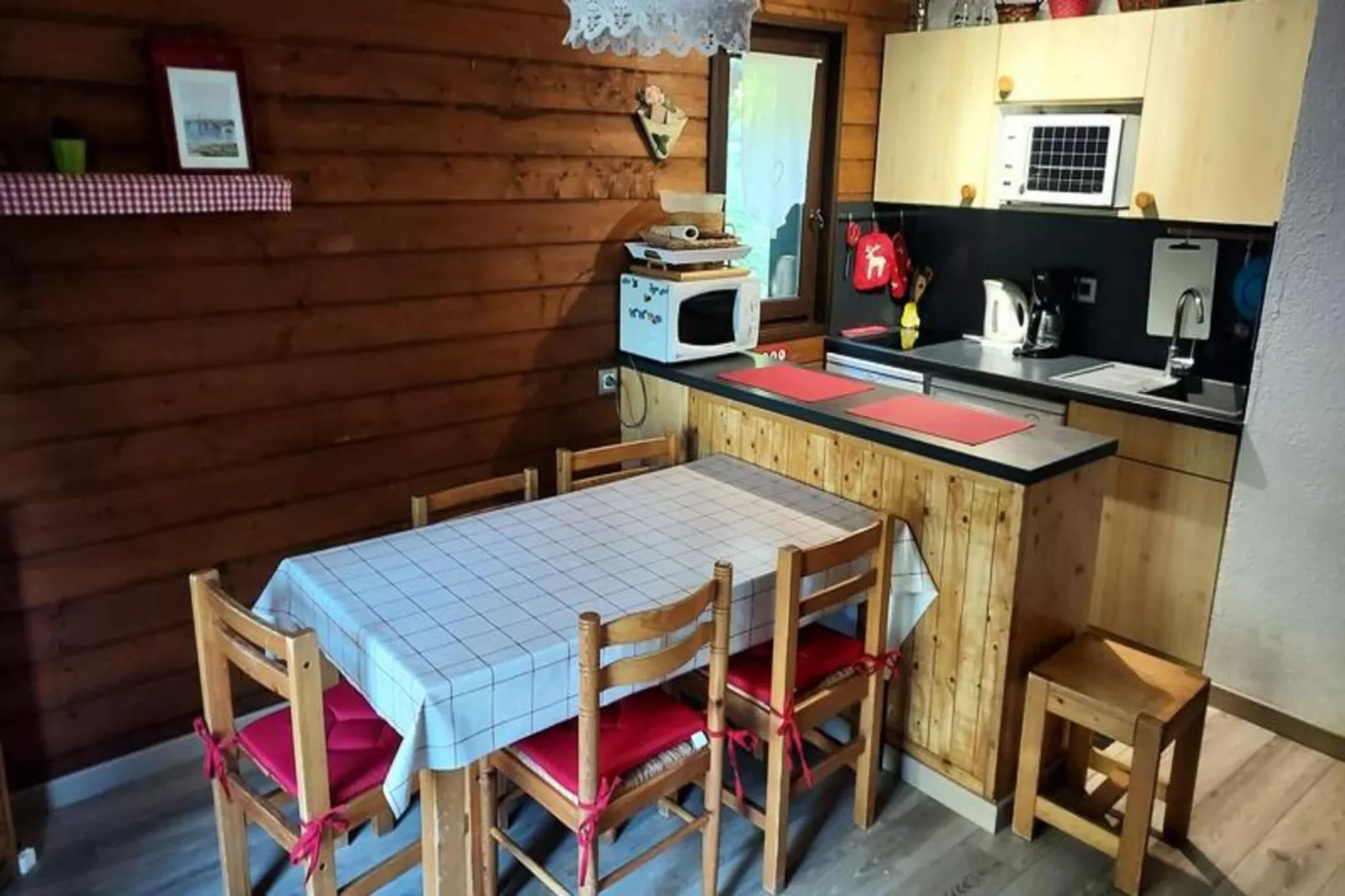 Résidence Le Yeti-Küche