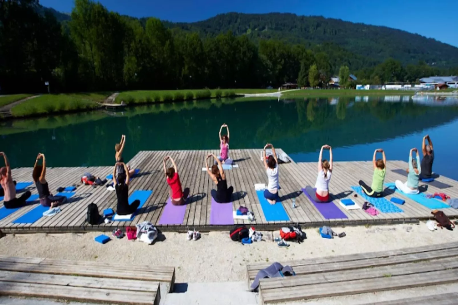 Résidence Niveoles Bat A-Exterior in summer