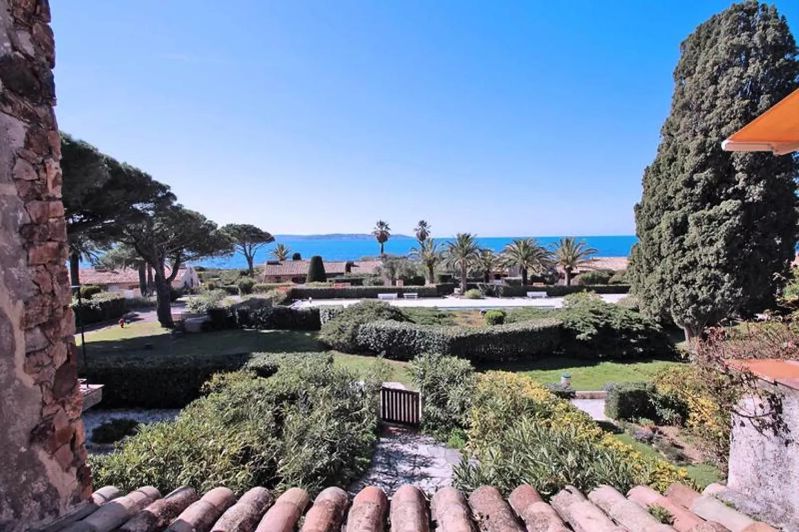 Résidence El Cantarello-Aussicht Sommer