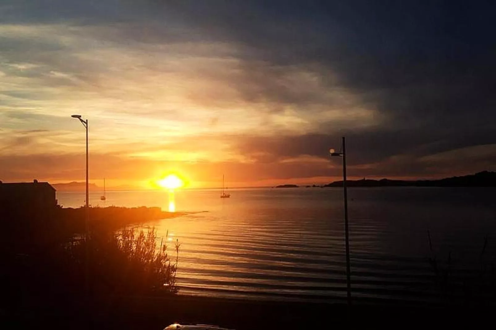 Résidence Voiles-View in summer