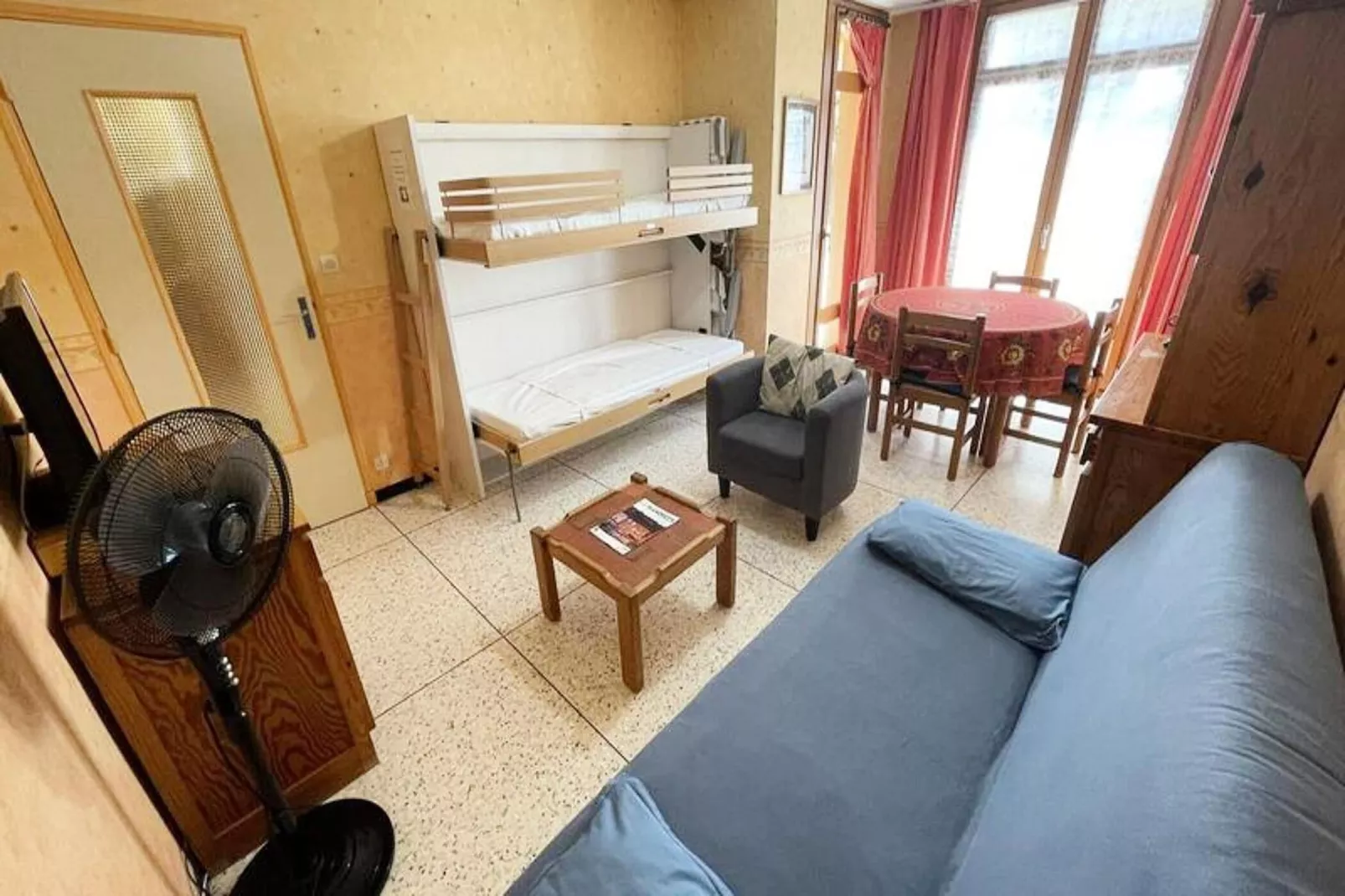 Résidence Les Pins-Bedroom