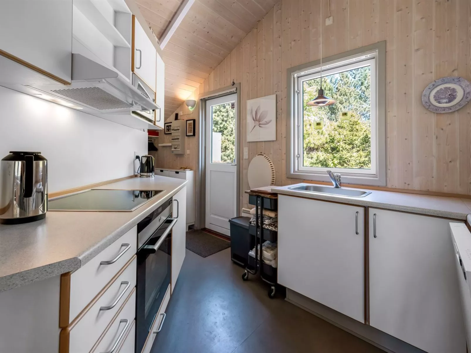 "Elba" - 275m to the fjord-Inside